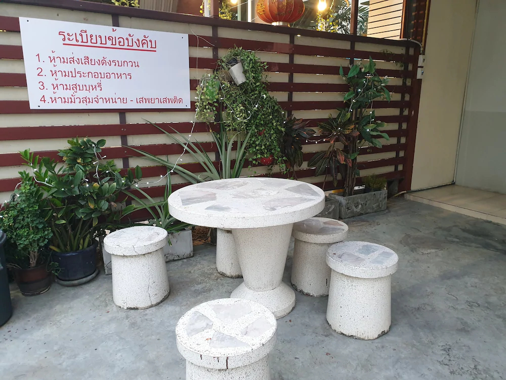 Friend's House Resort