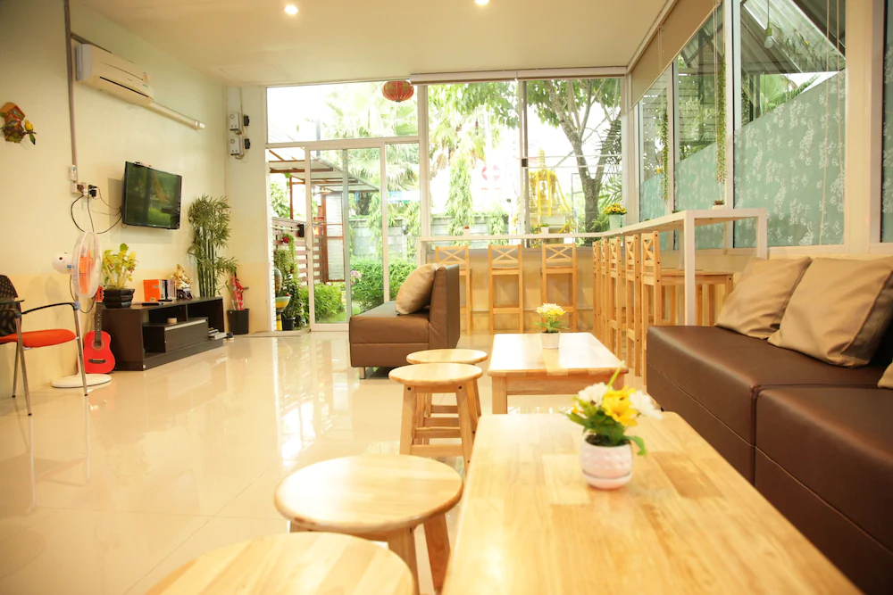 Friend's House Resort
