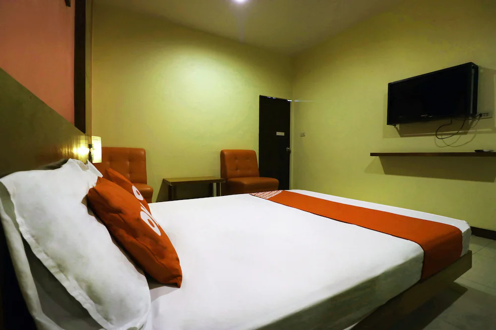 Happy Home by OYO Rooms