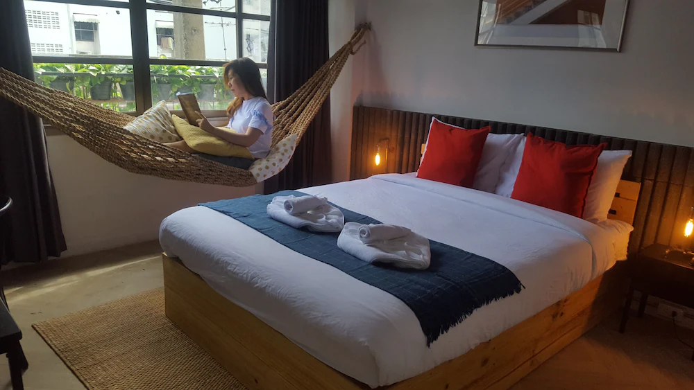 Haus Sathorn 11 Bed And Breakfast