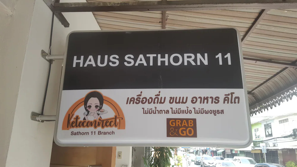 Haus Sathorn 11 Bed And Breakfast