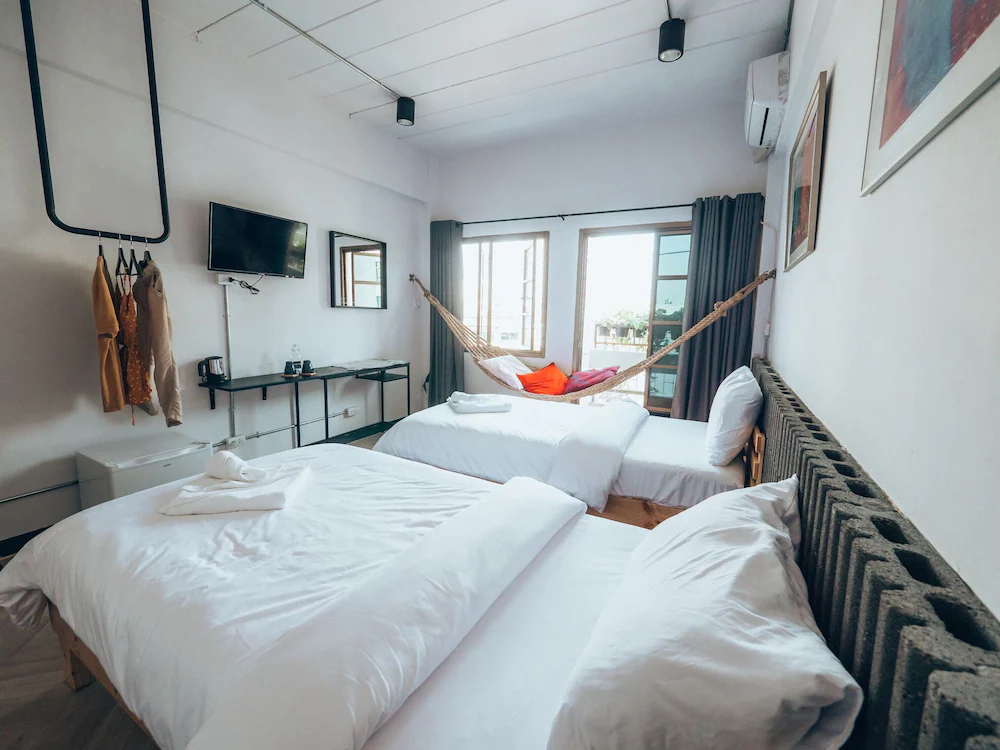 Haus Sathorn 11 Bed And Breakfast