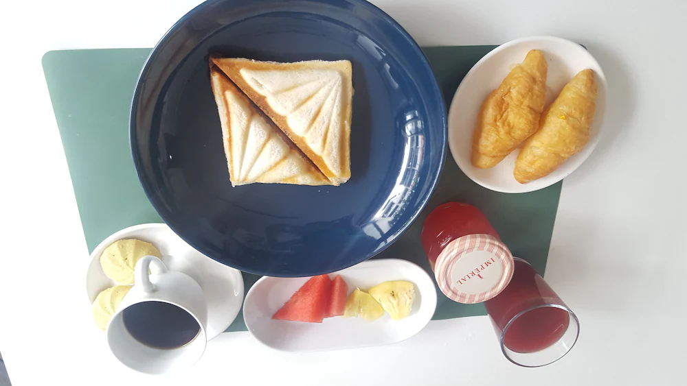 Haus Sathorn 11 Bed And Breakfast