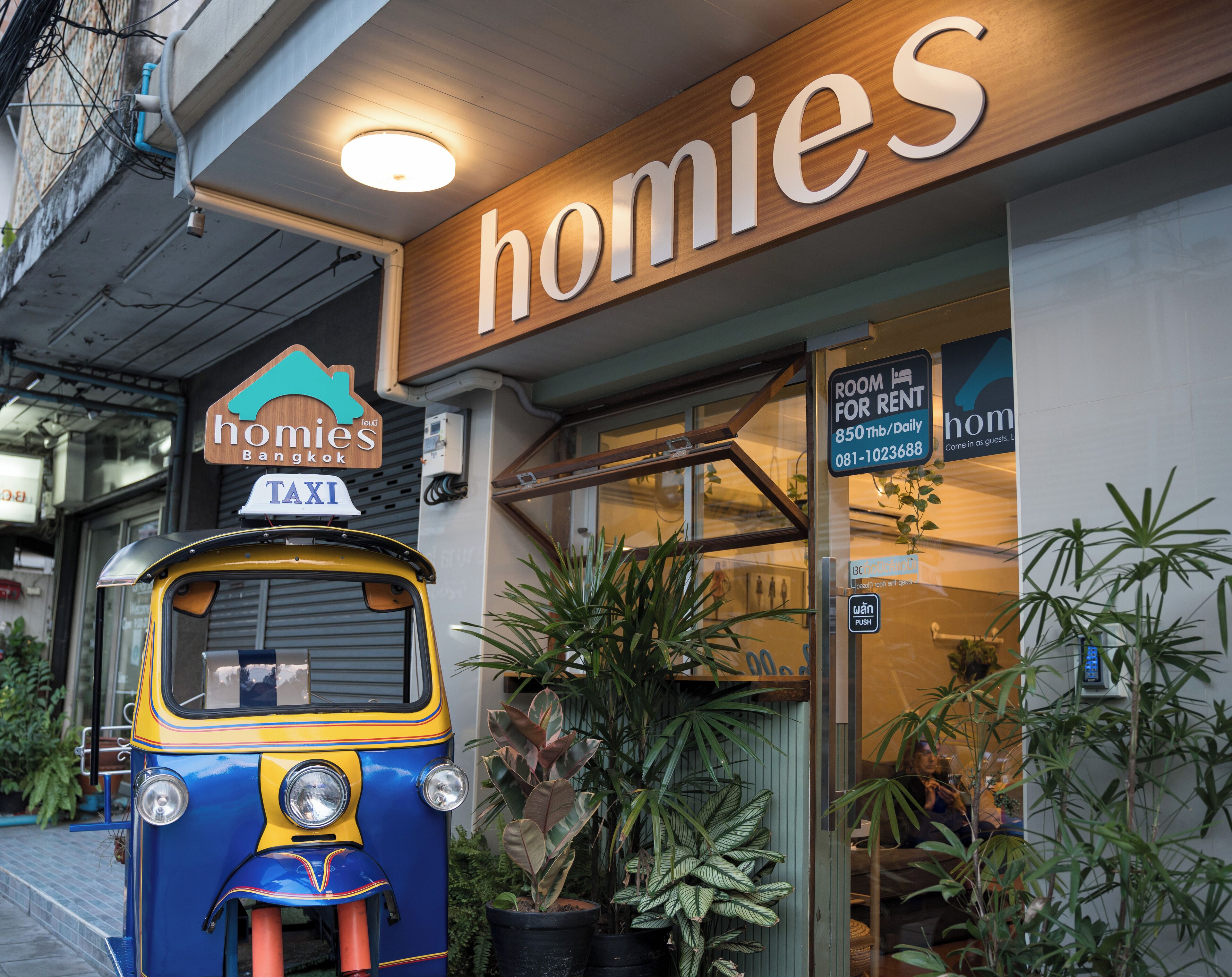 Homies Ratchada Hotel