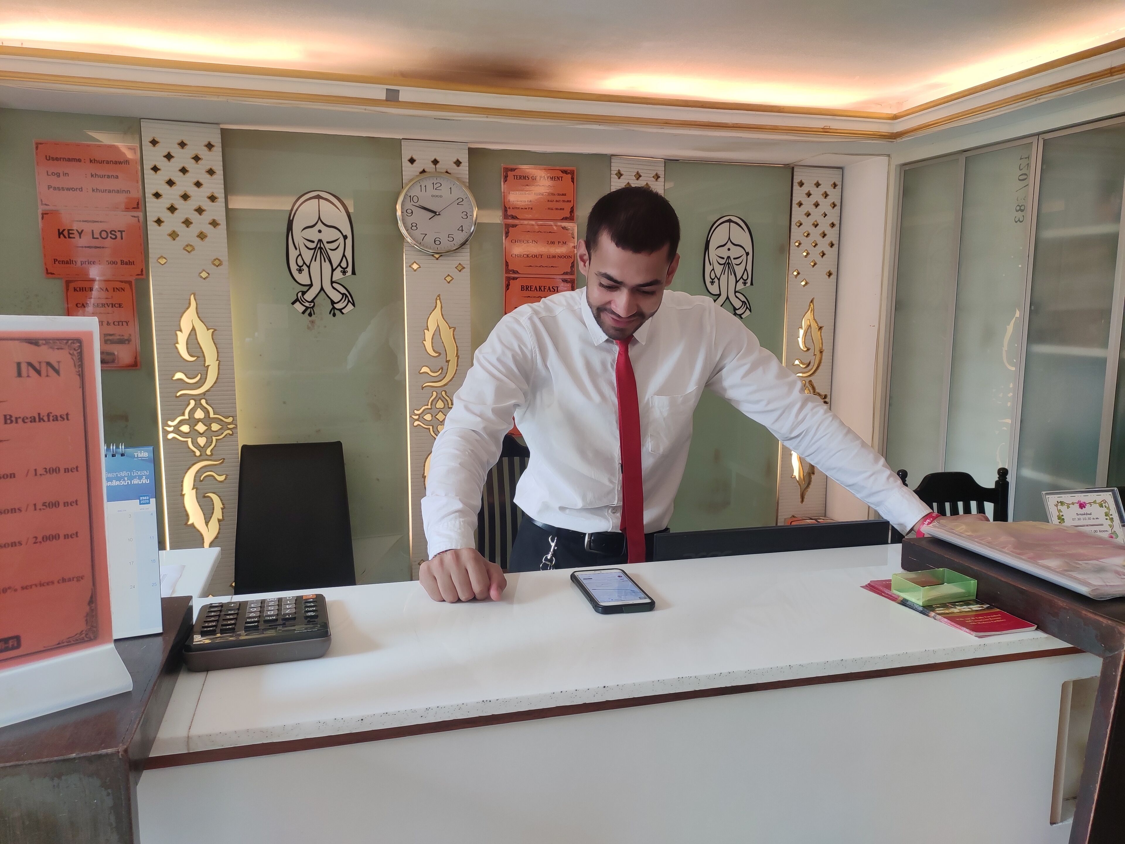 Hotel Asok Inn