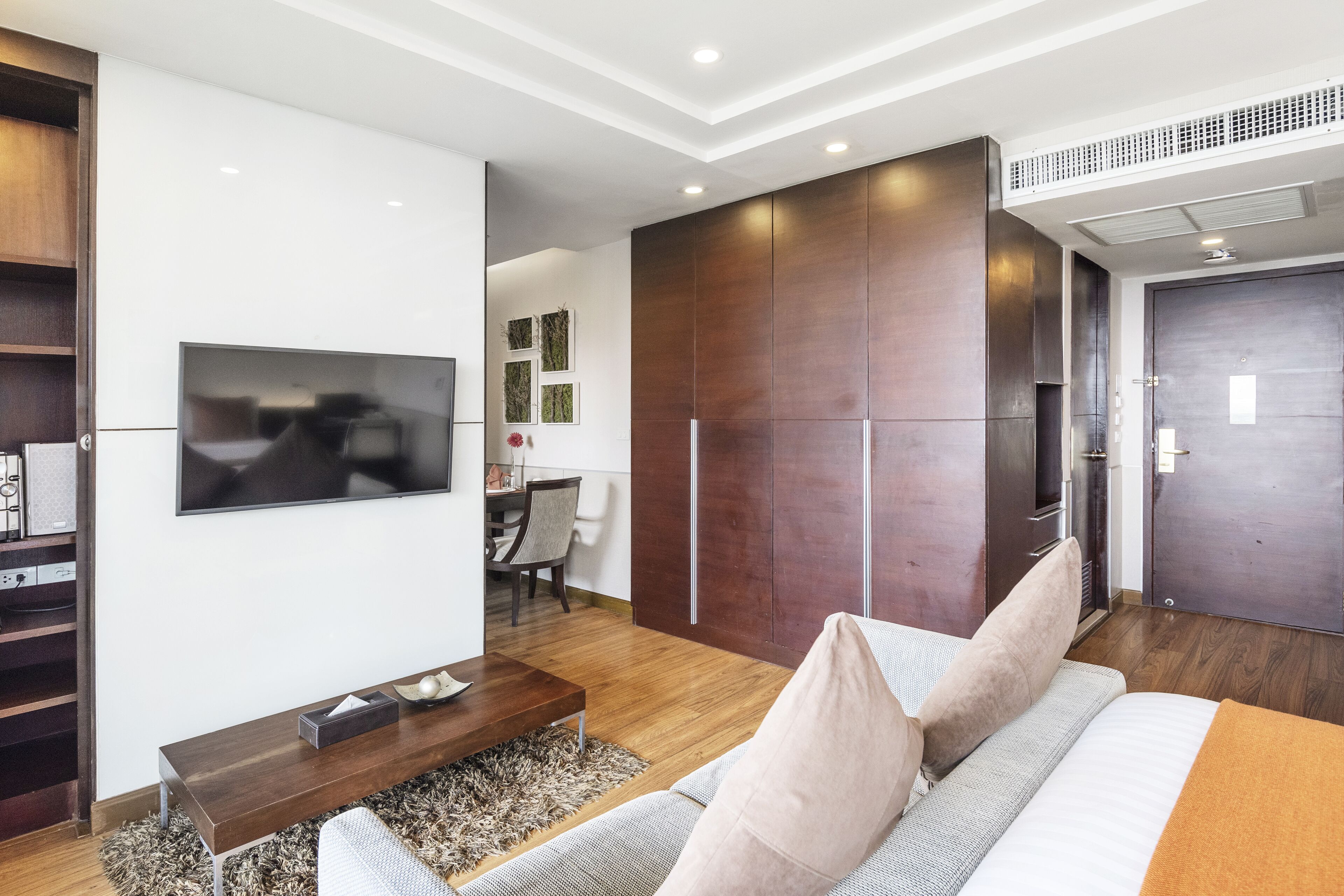 Innermost Pratunam by Favstay