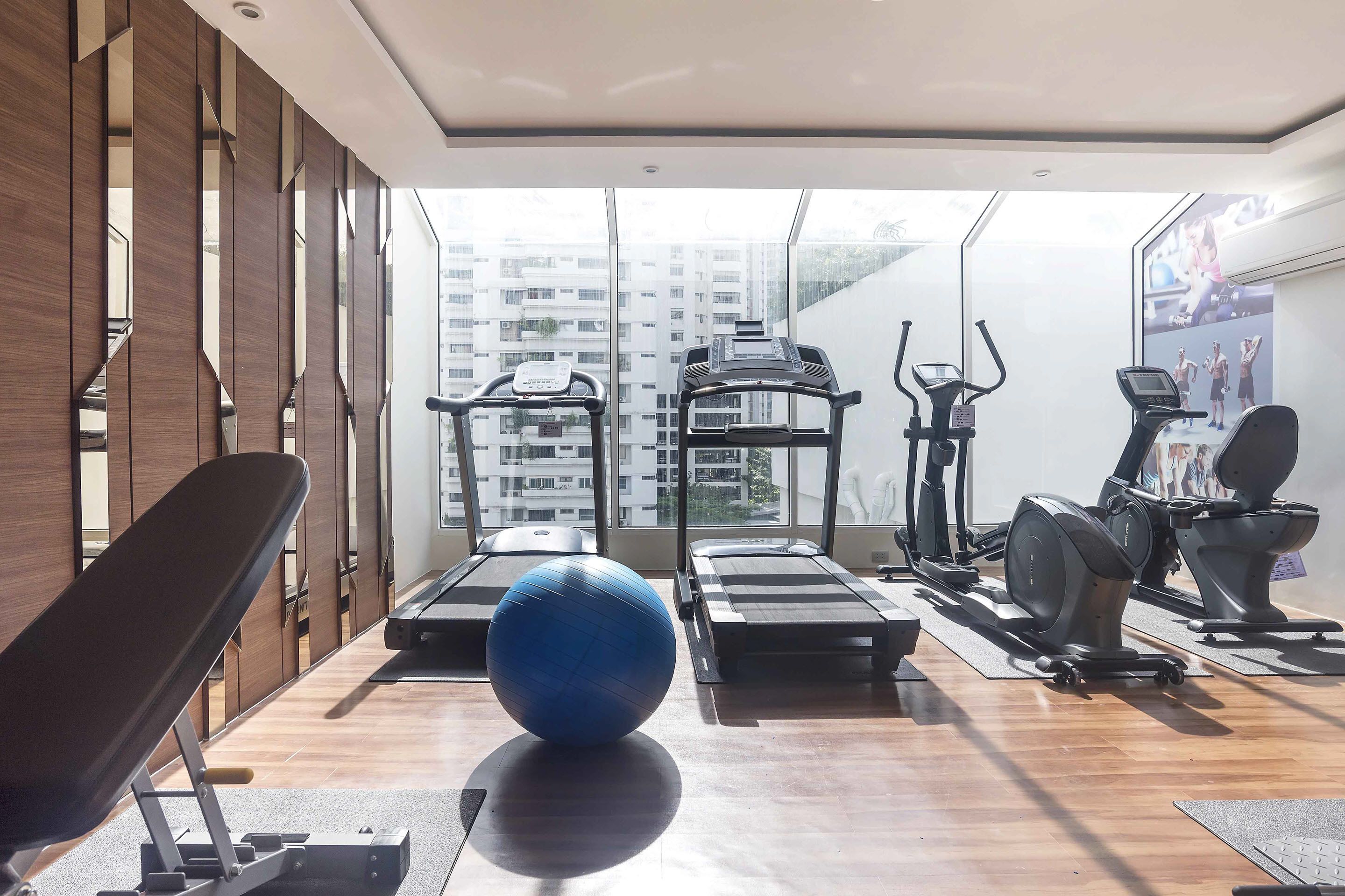Interlux Premiers Sukhumvit 13 by Favstay