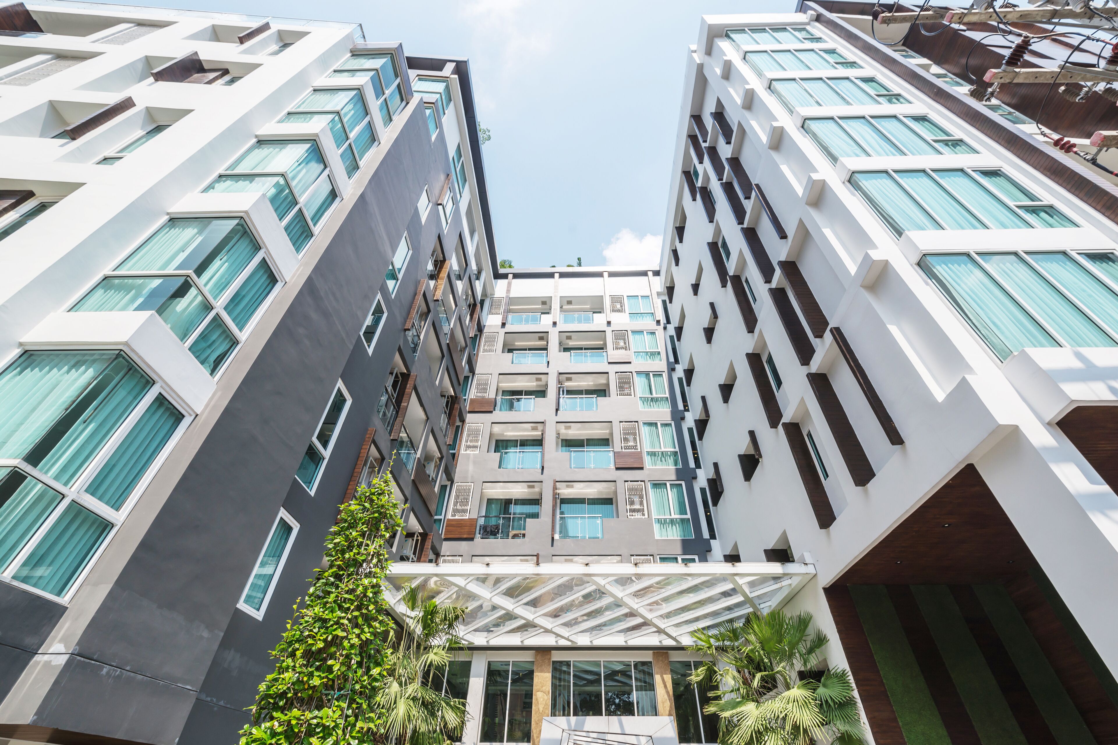 Interlux Premiers Sukhumvit 13 by Favstay