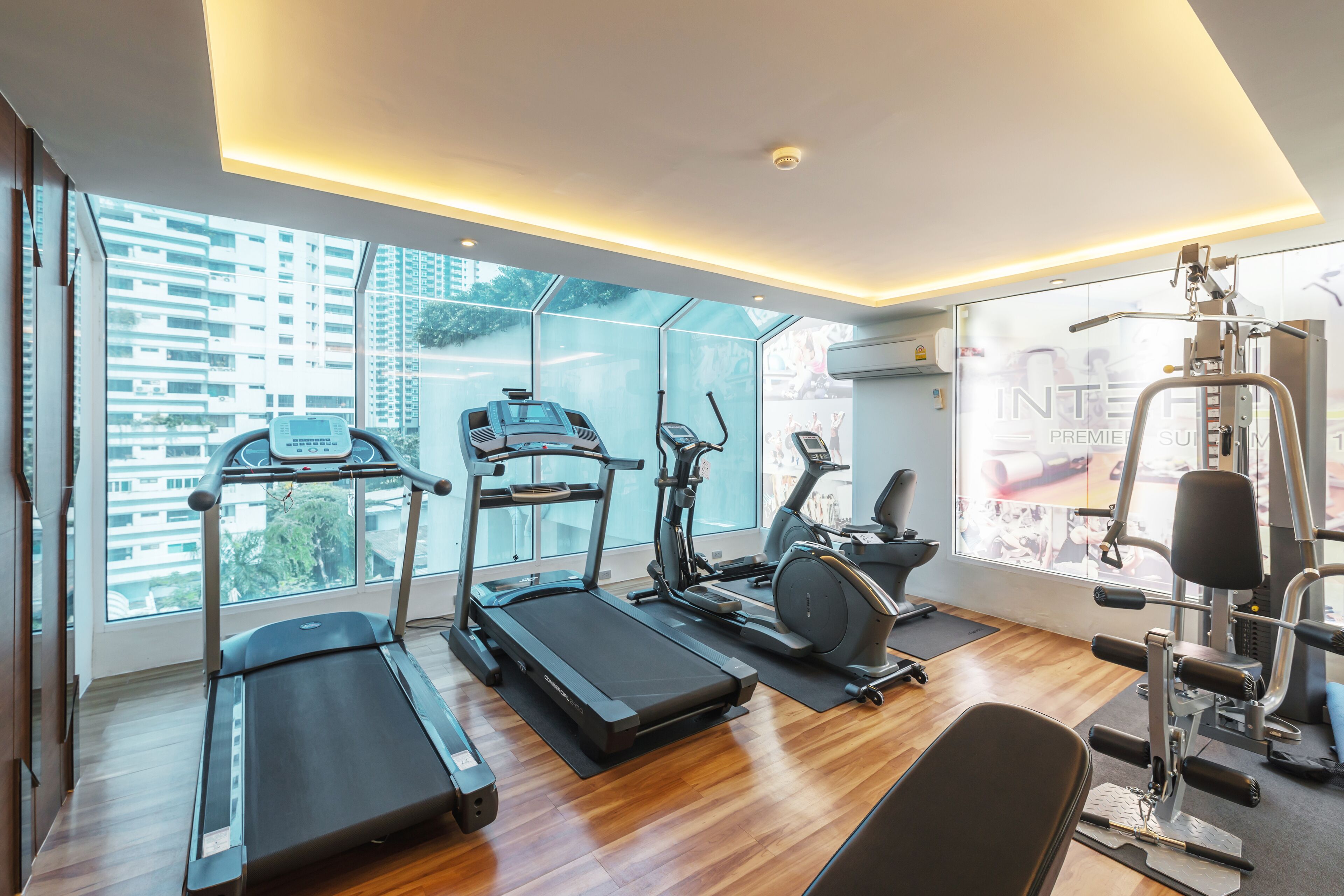 Interlux Premiers Sukhumvit 13 by Favstay