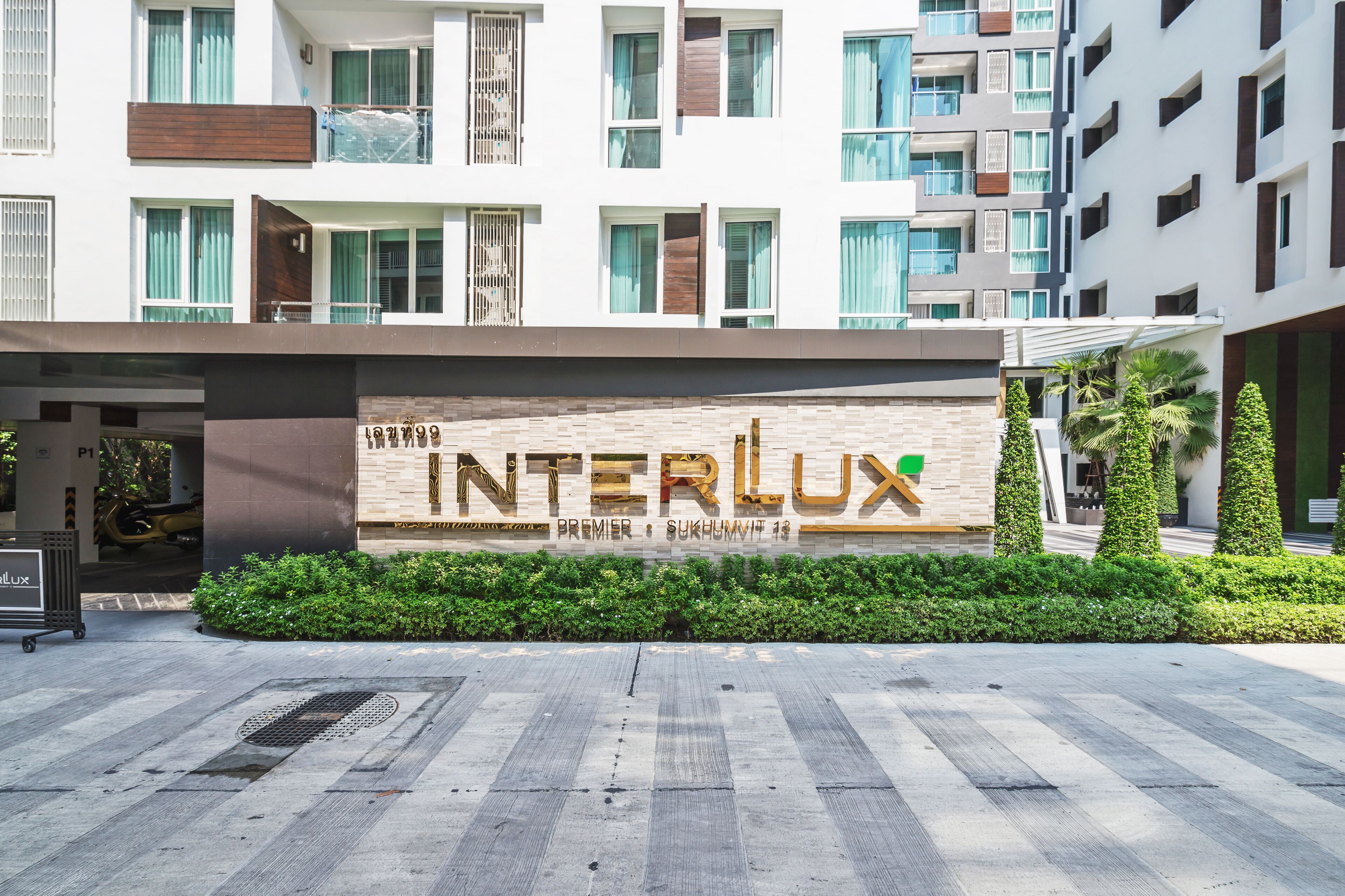 Interlux Premiers Sukhumvit 13 by Favstay