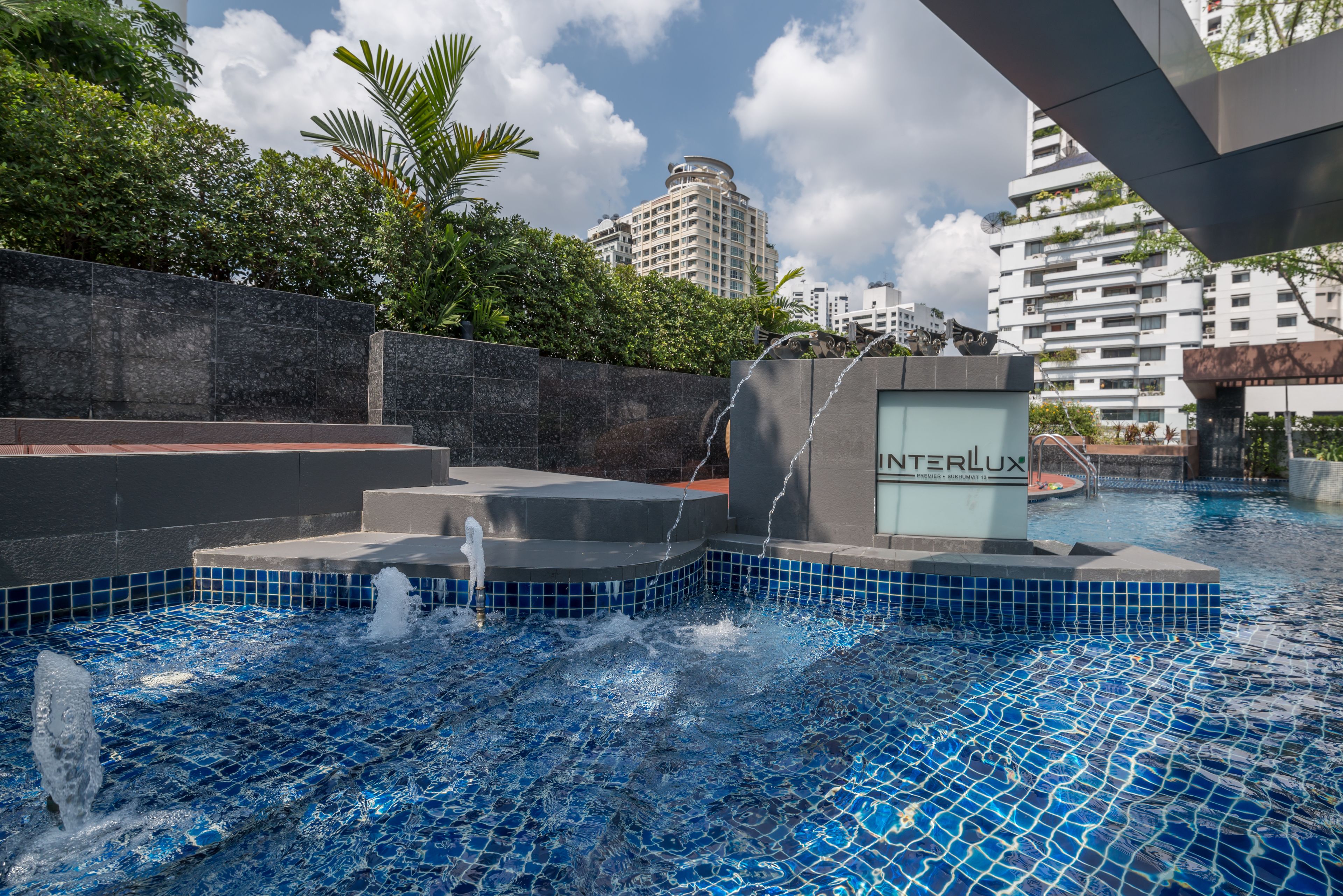 Interlux Premiers Sukhumvit 13 by Favstay