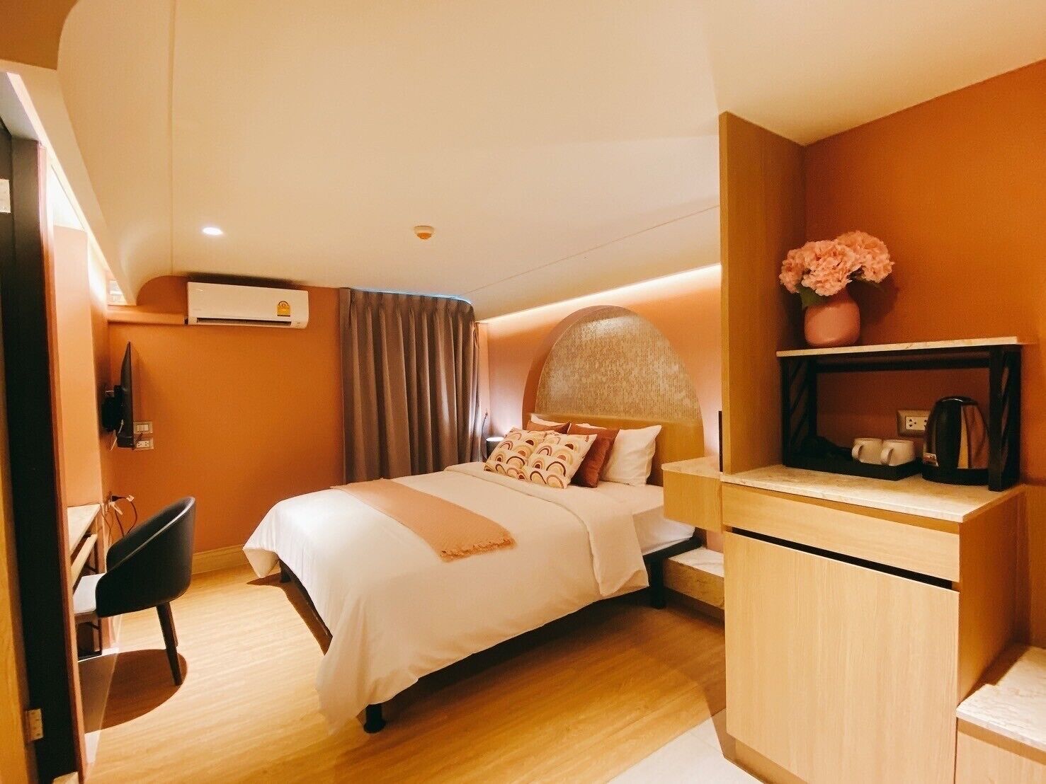 Kastel Bangkok Hotel By Loft BKK