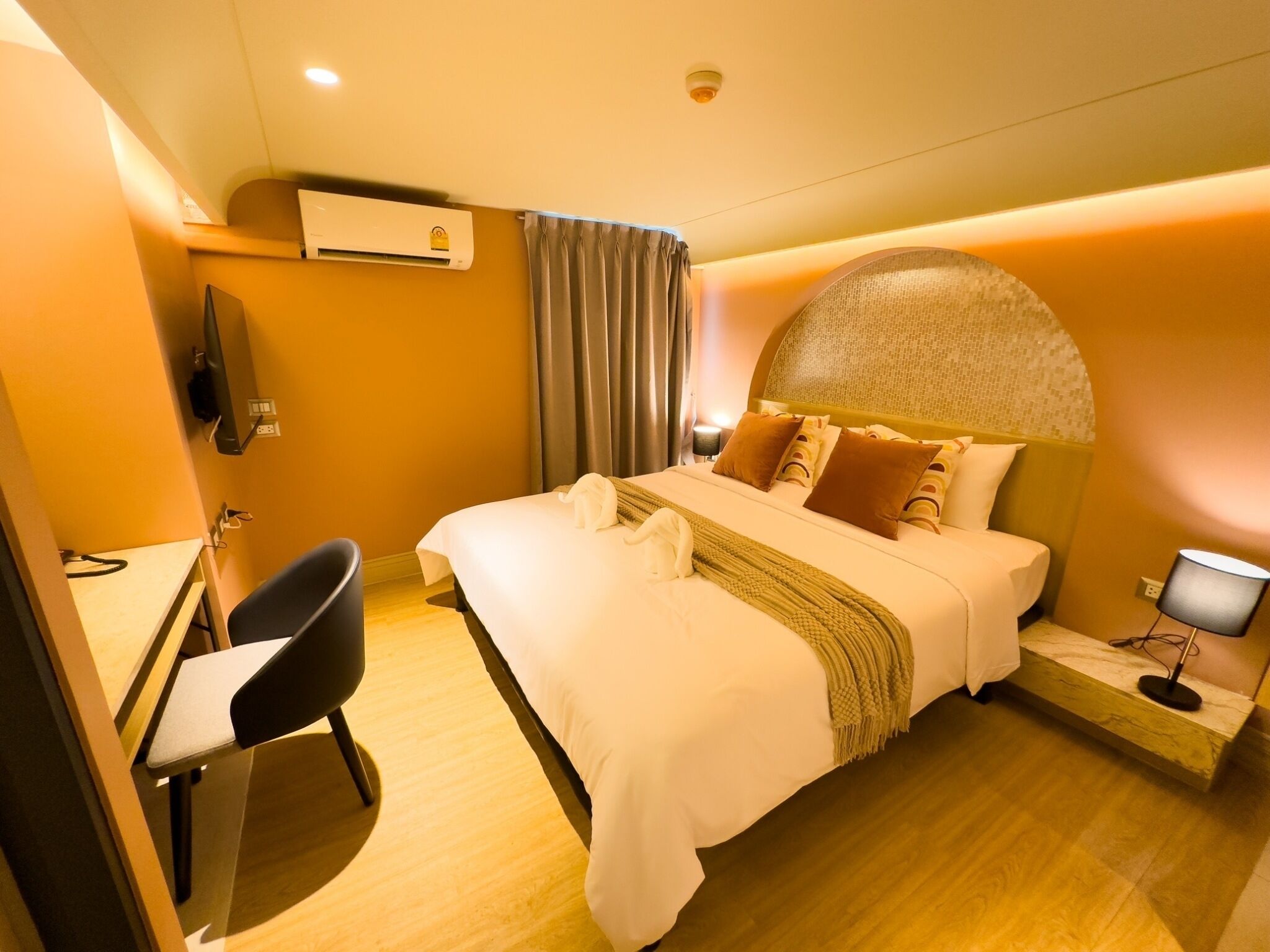 Kastel Bangkok Hotel By Loft BKK