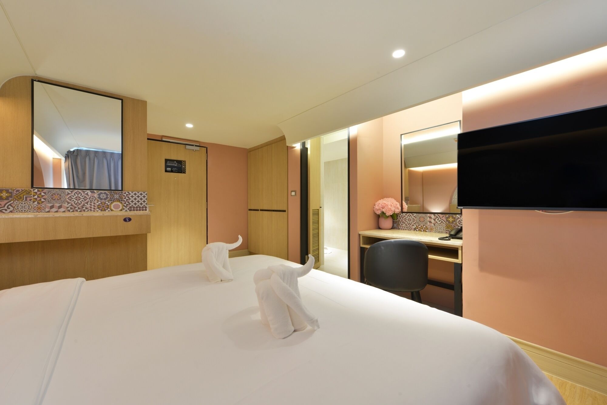 Kastel Bangkok Hotel By Loft BKK