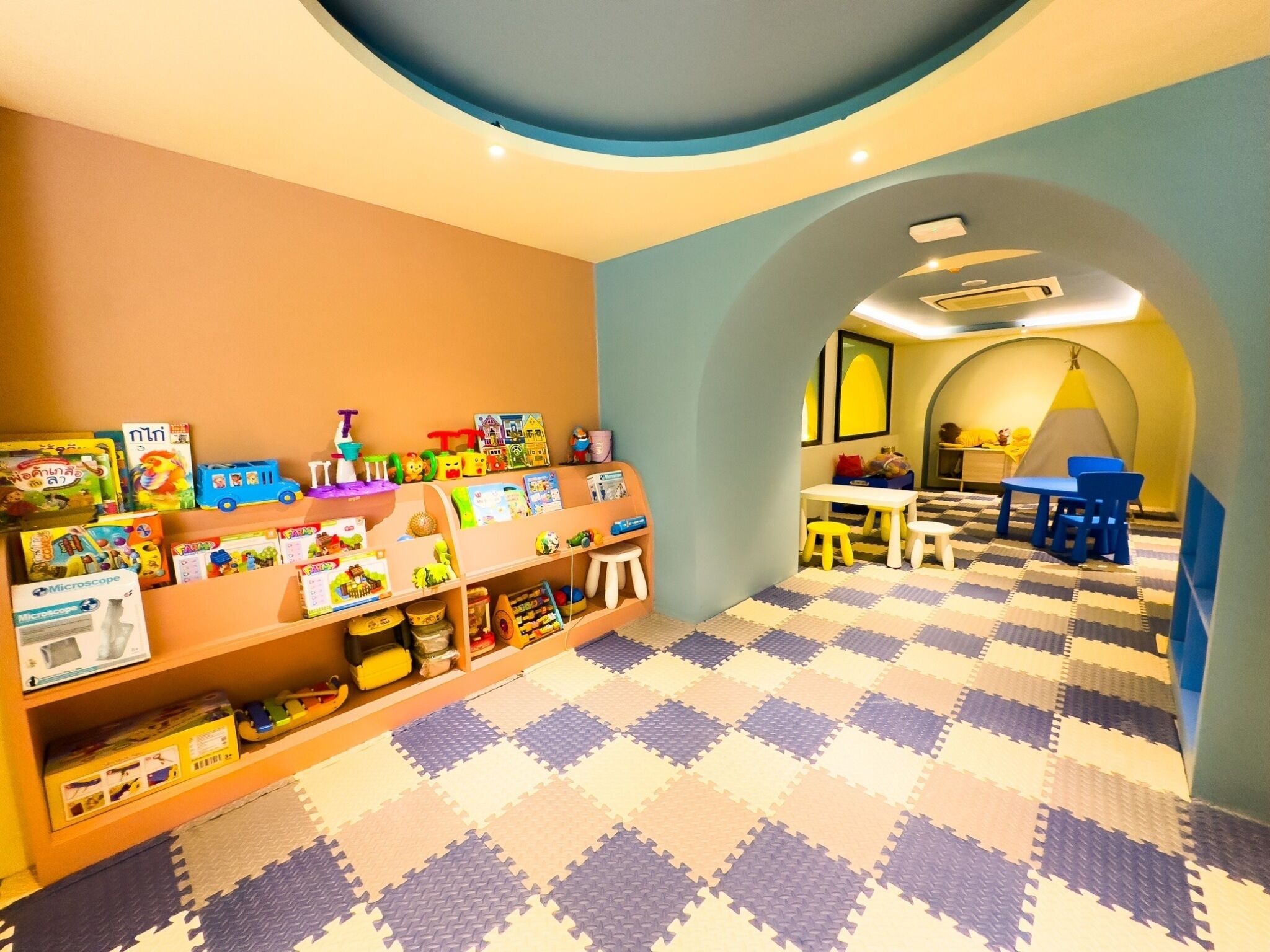 Kastel Bangkok Hotel By Loft BKK