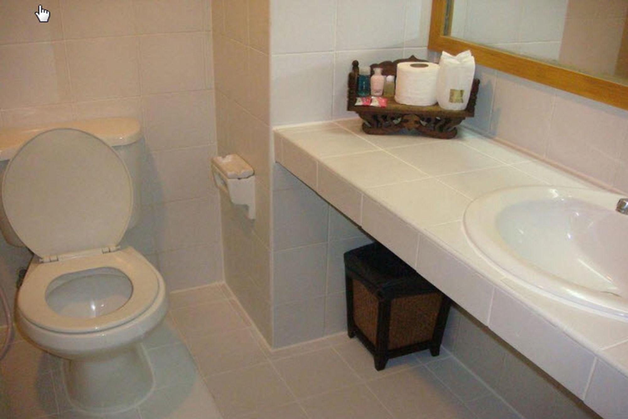 King Royal Garden Inn