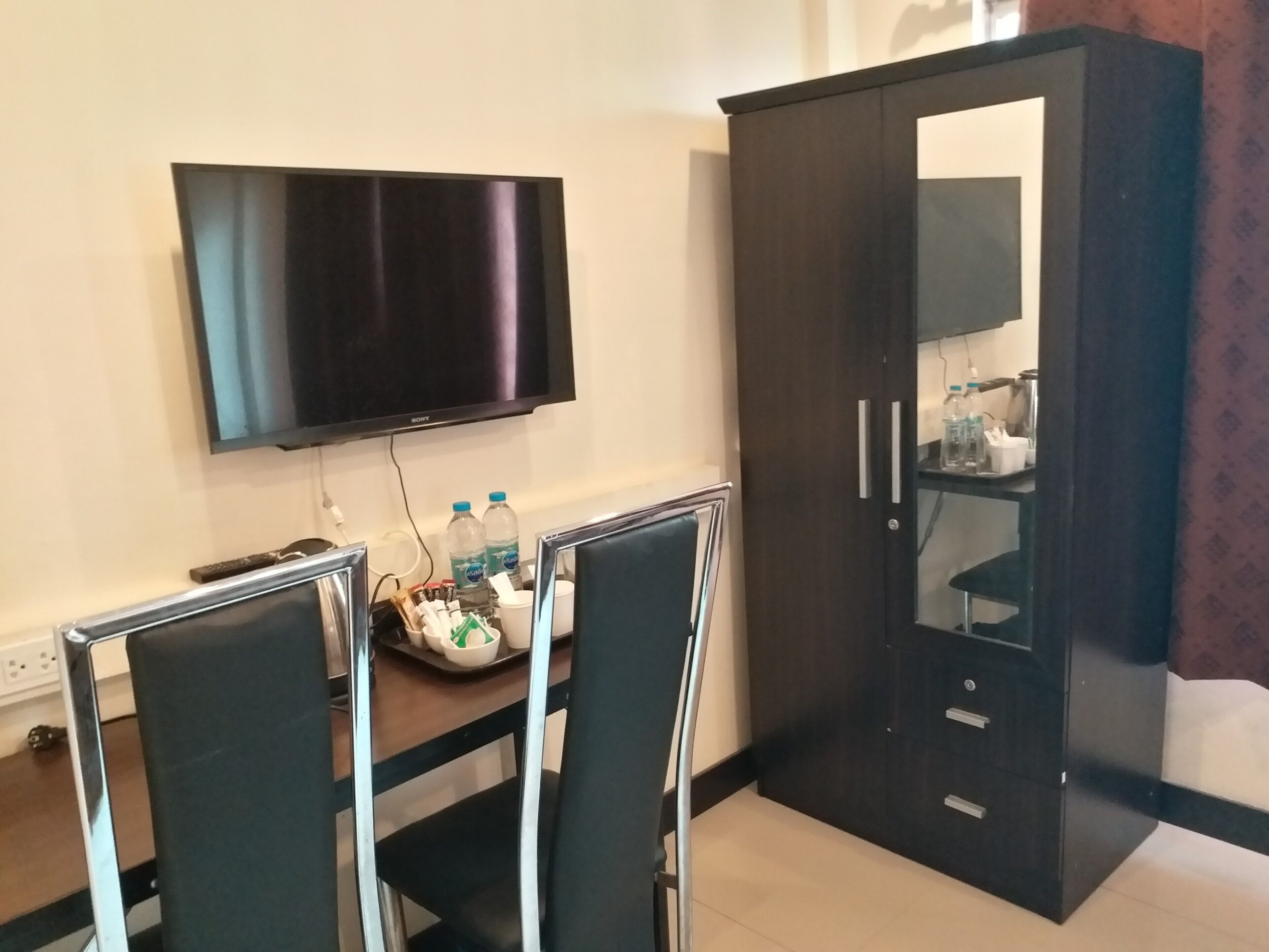 KK11 Boutique Inn
