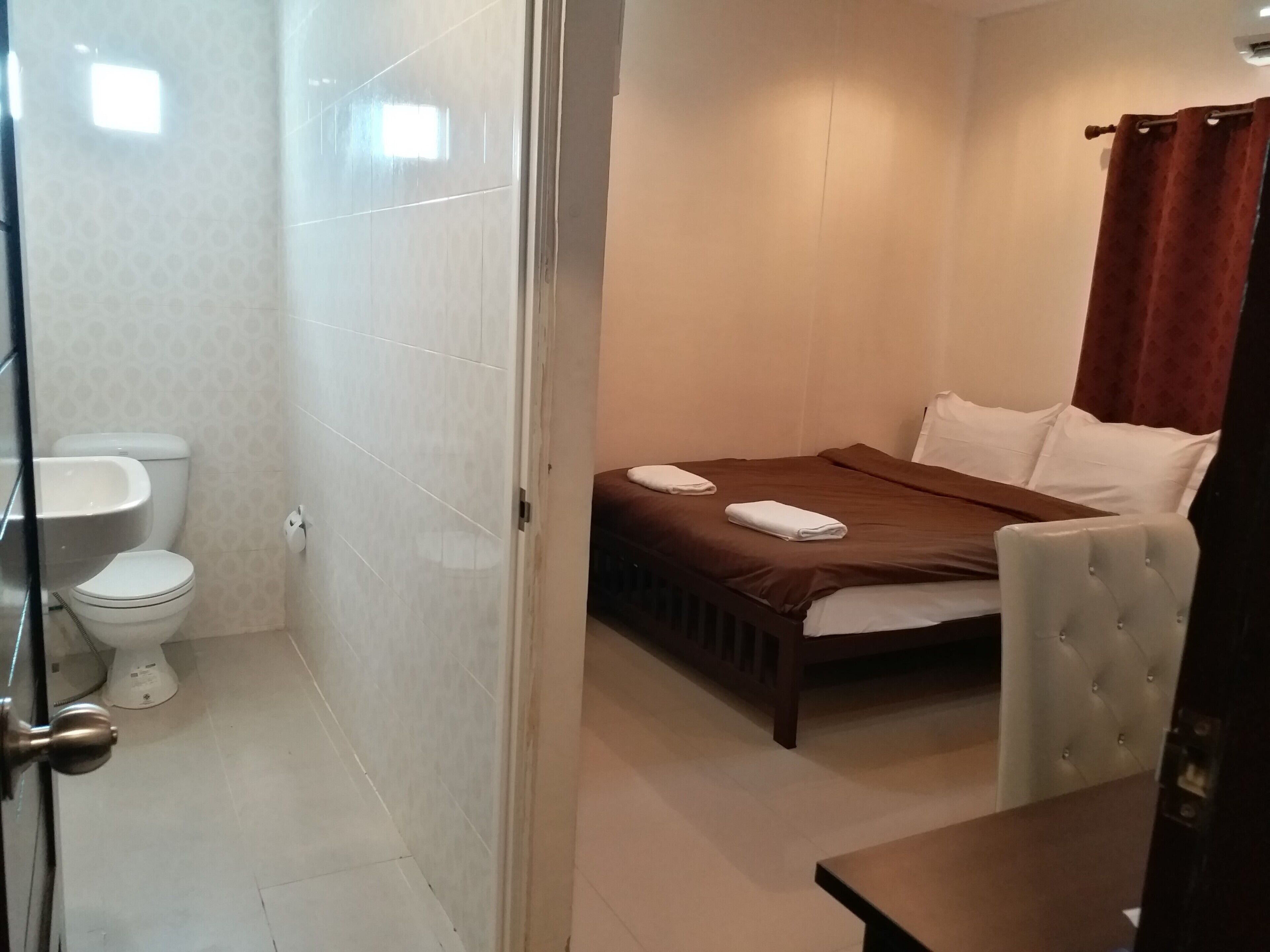 KK11 Boutique Inn