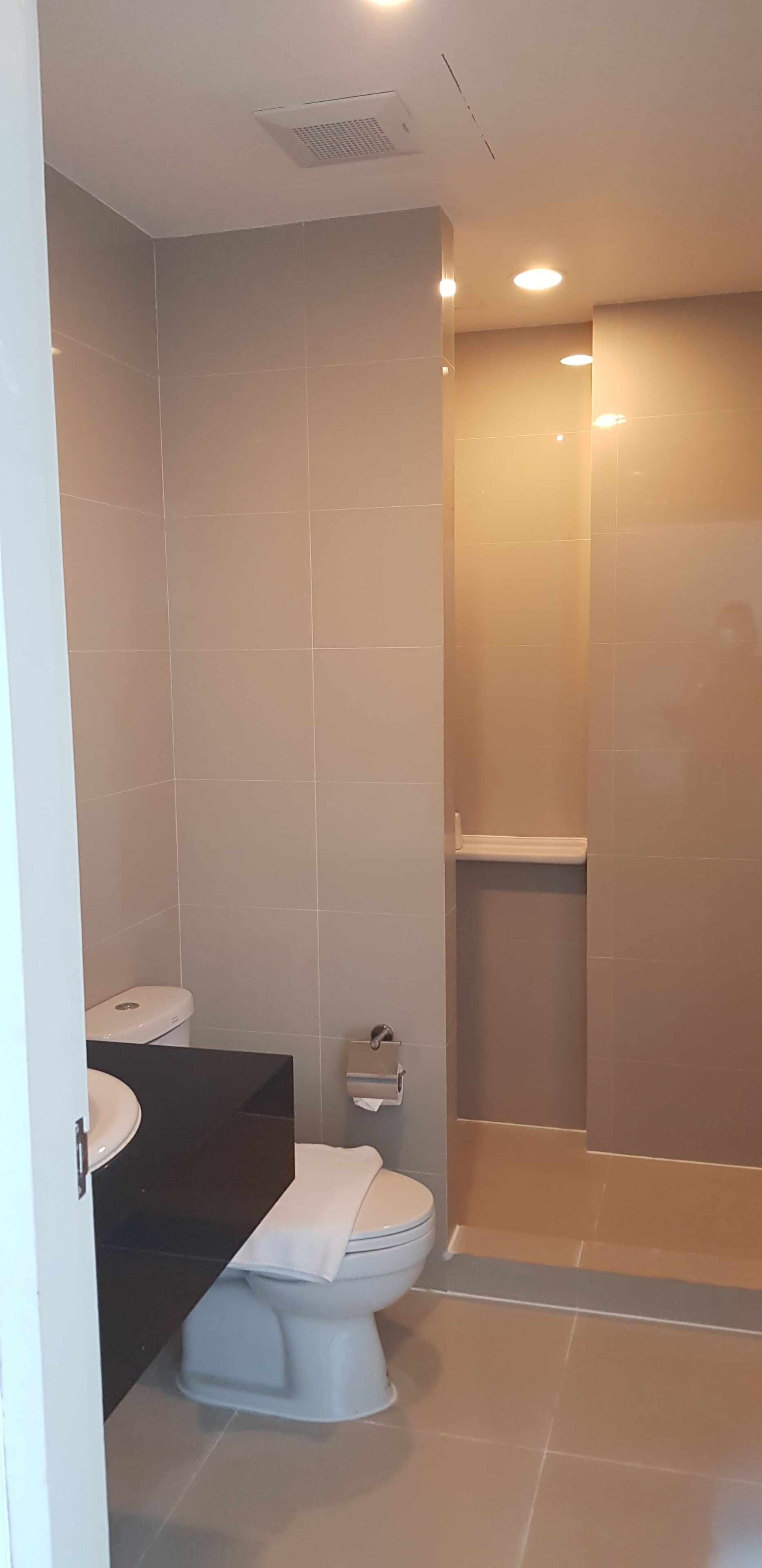 Kos Hotel Suvarnabhumi Airport