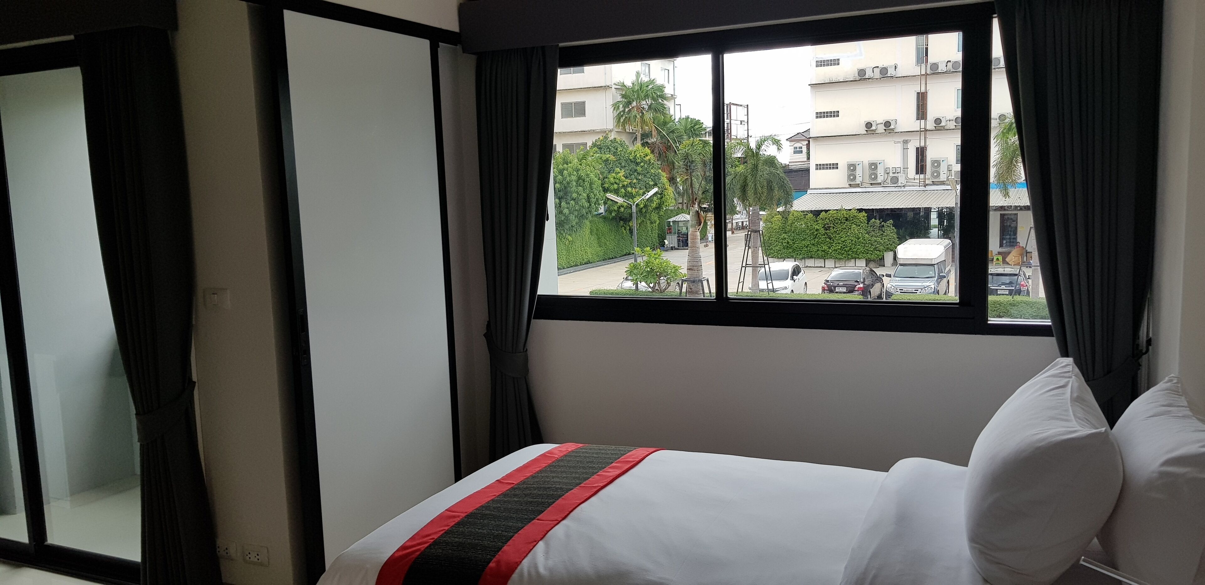 Kos Hotel Suvarnabhumi Airport