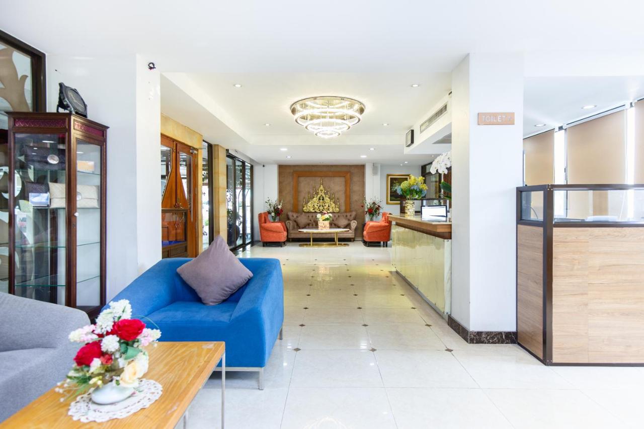 Lasalle Suites & Spa