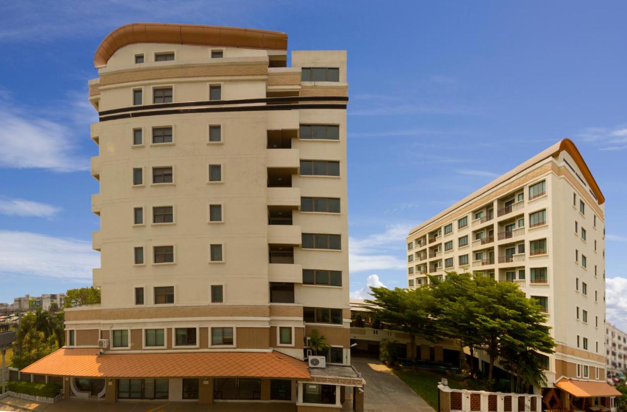 Lasalle Suites & Spa