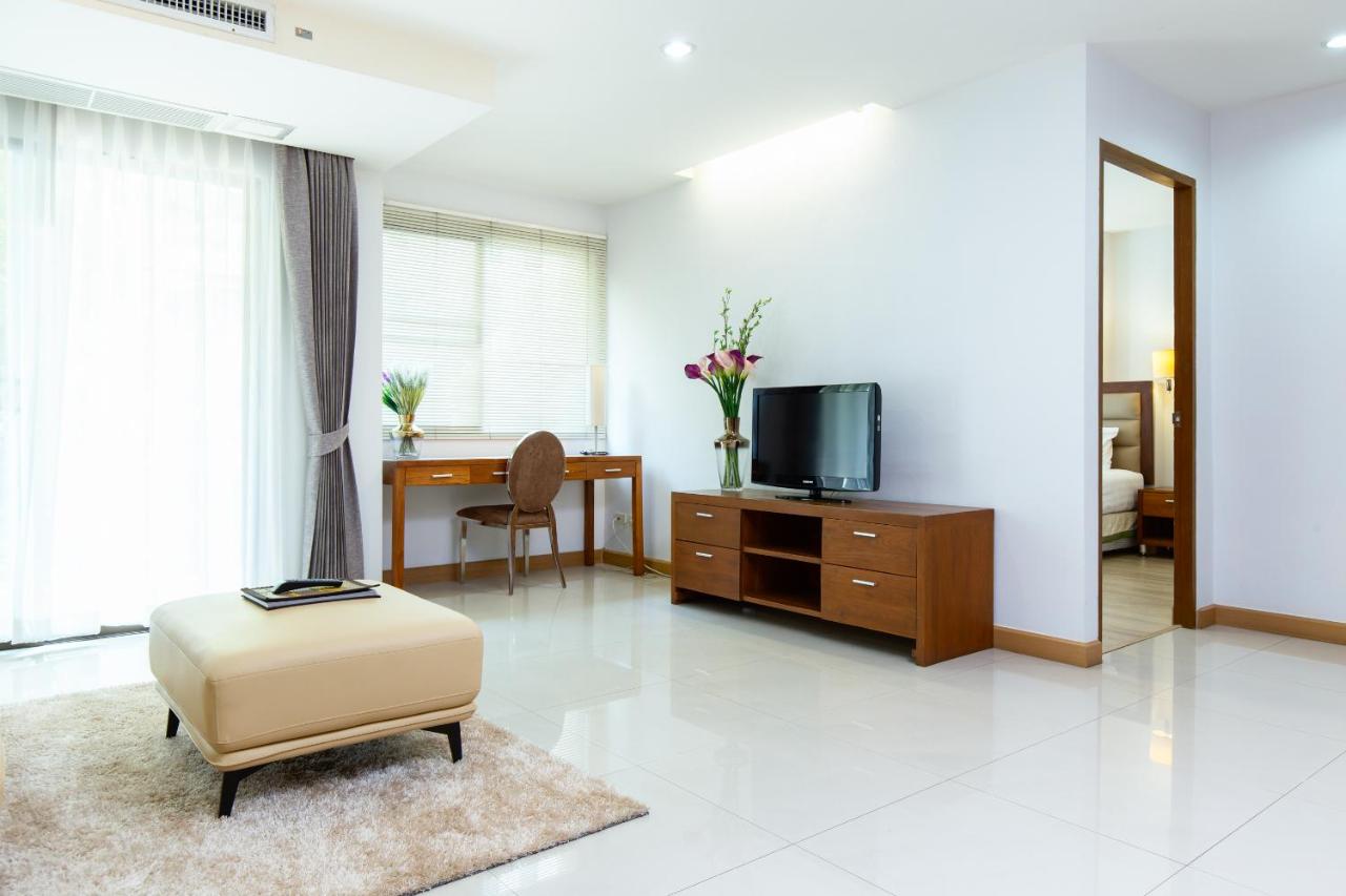 Lasalle Suites & Spa