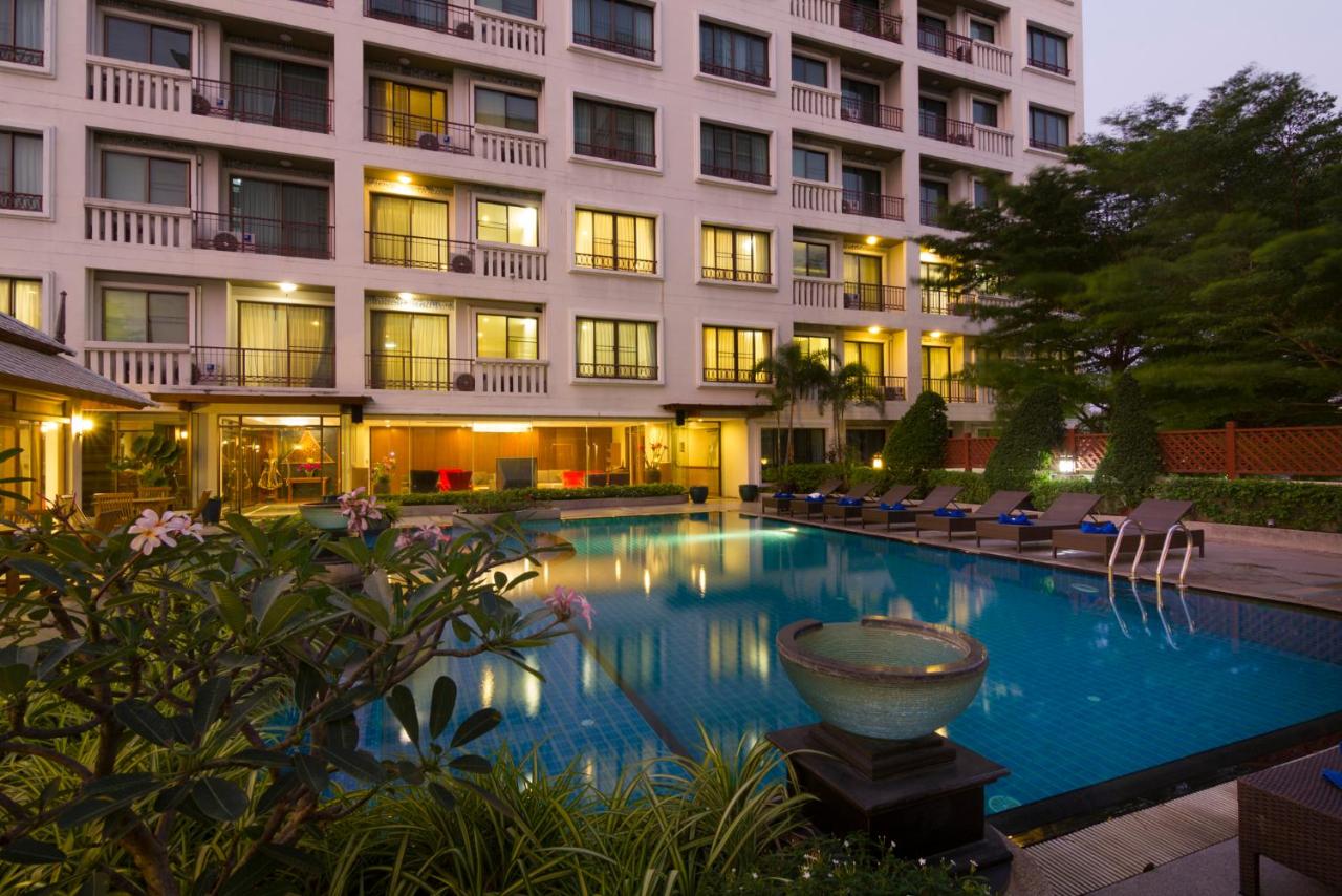 Lasalle Suites & Spa