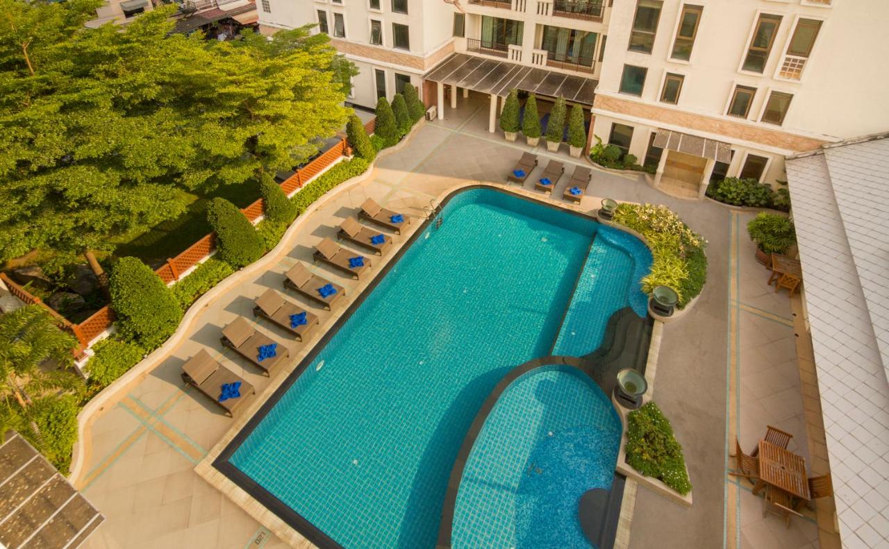 Lasalle Suites & Spa