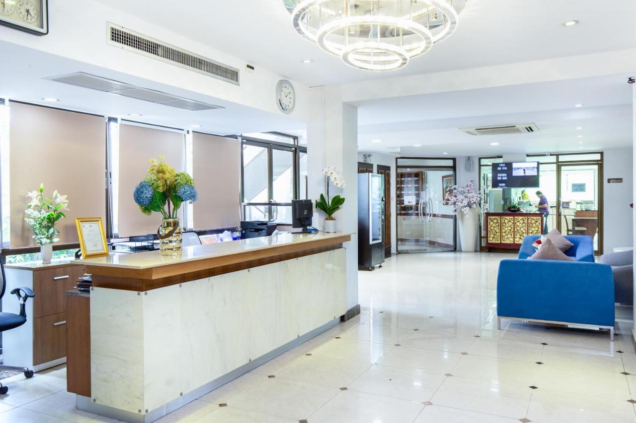 Lasalle Suites & Spa