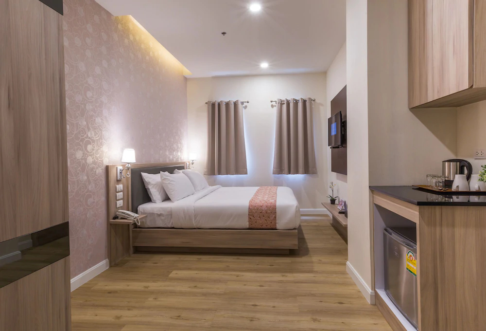 Leela Orchid Hotel