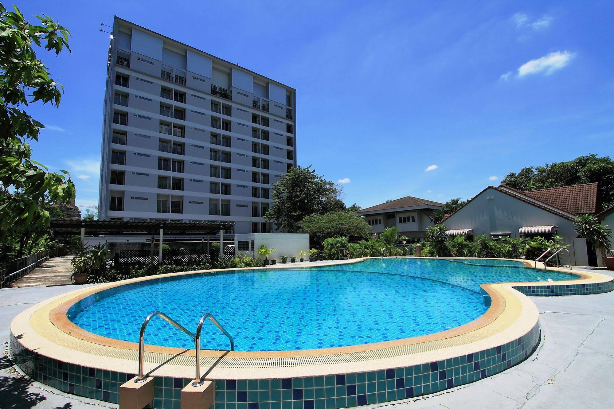 Lily Residence
