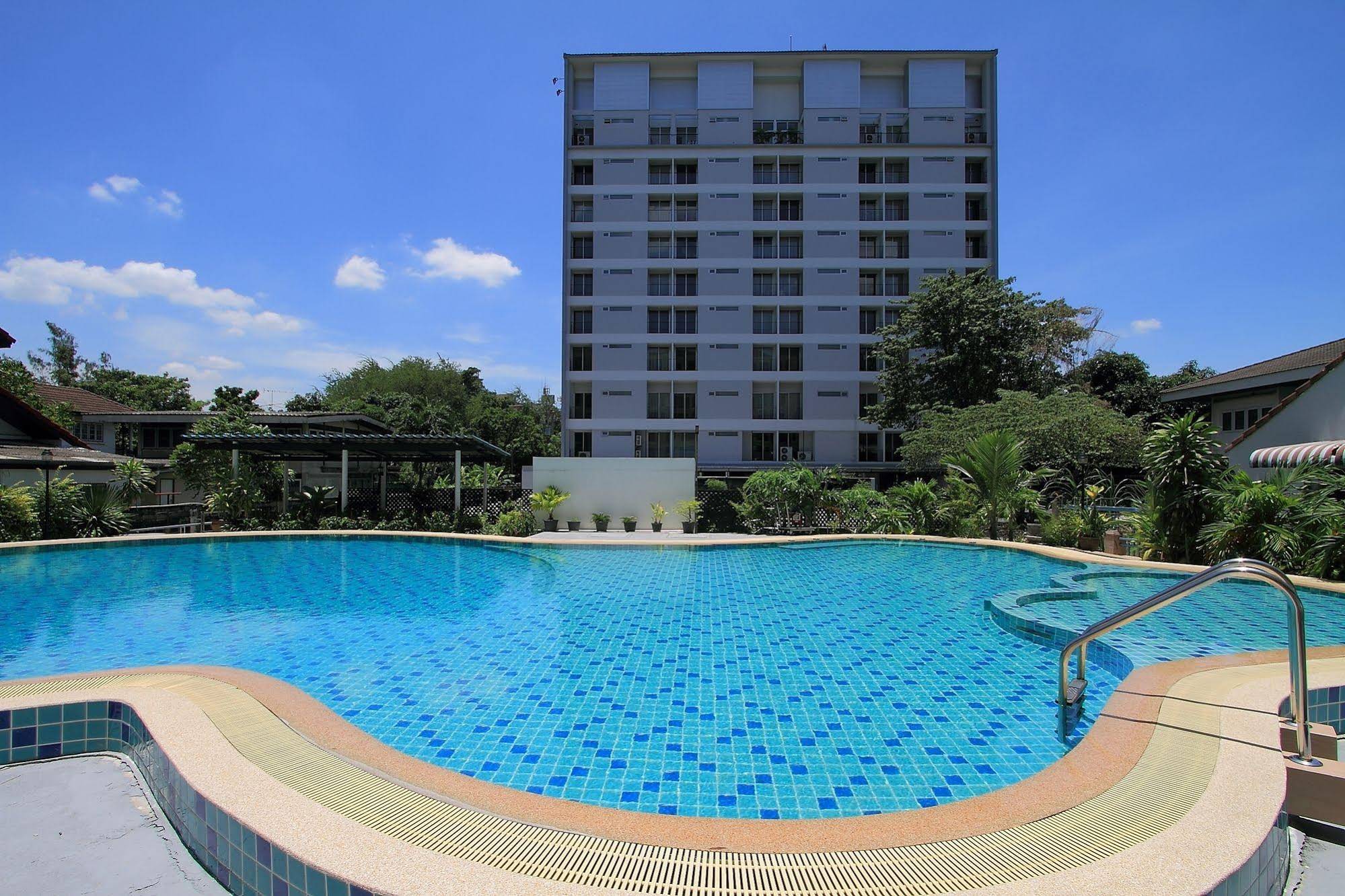 Lily Residence