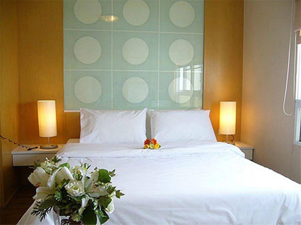 Lumpini Residence Sathorn