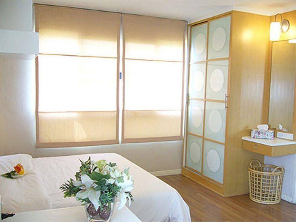 Lumpini Residence Sathorn