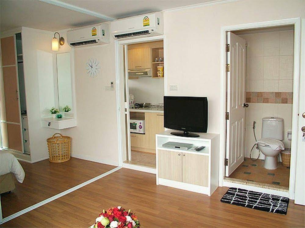 Lumpini Residence Sathorn