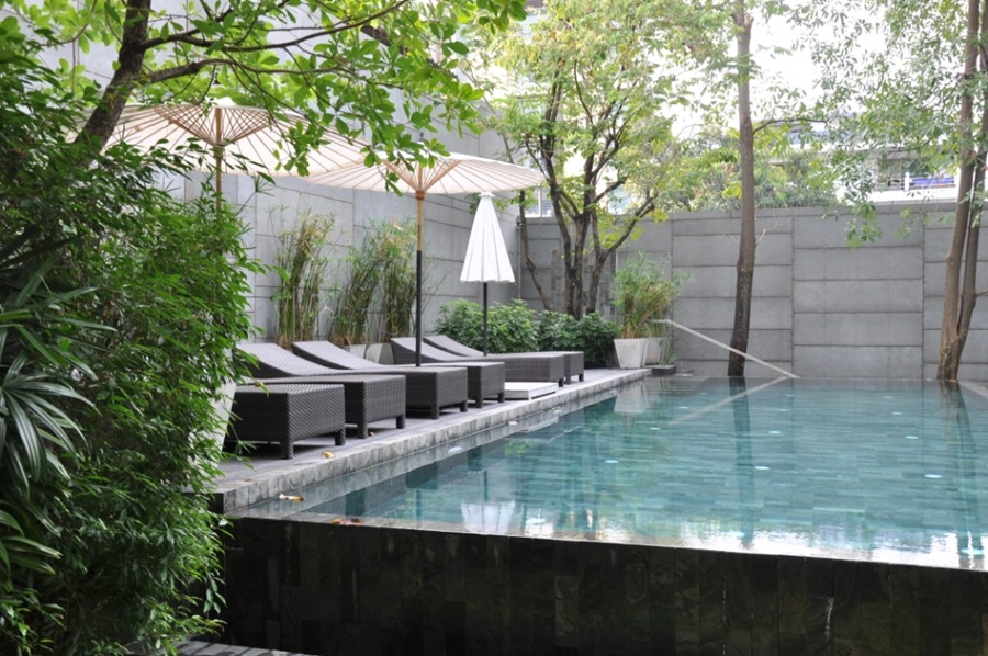 Luxx XL at Langsuan