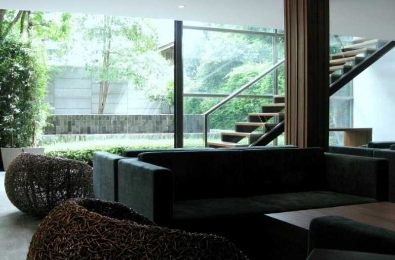 Luxx XL at Langsuan