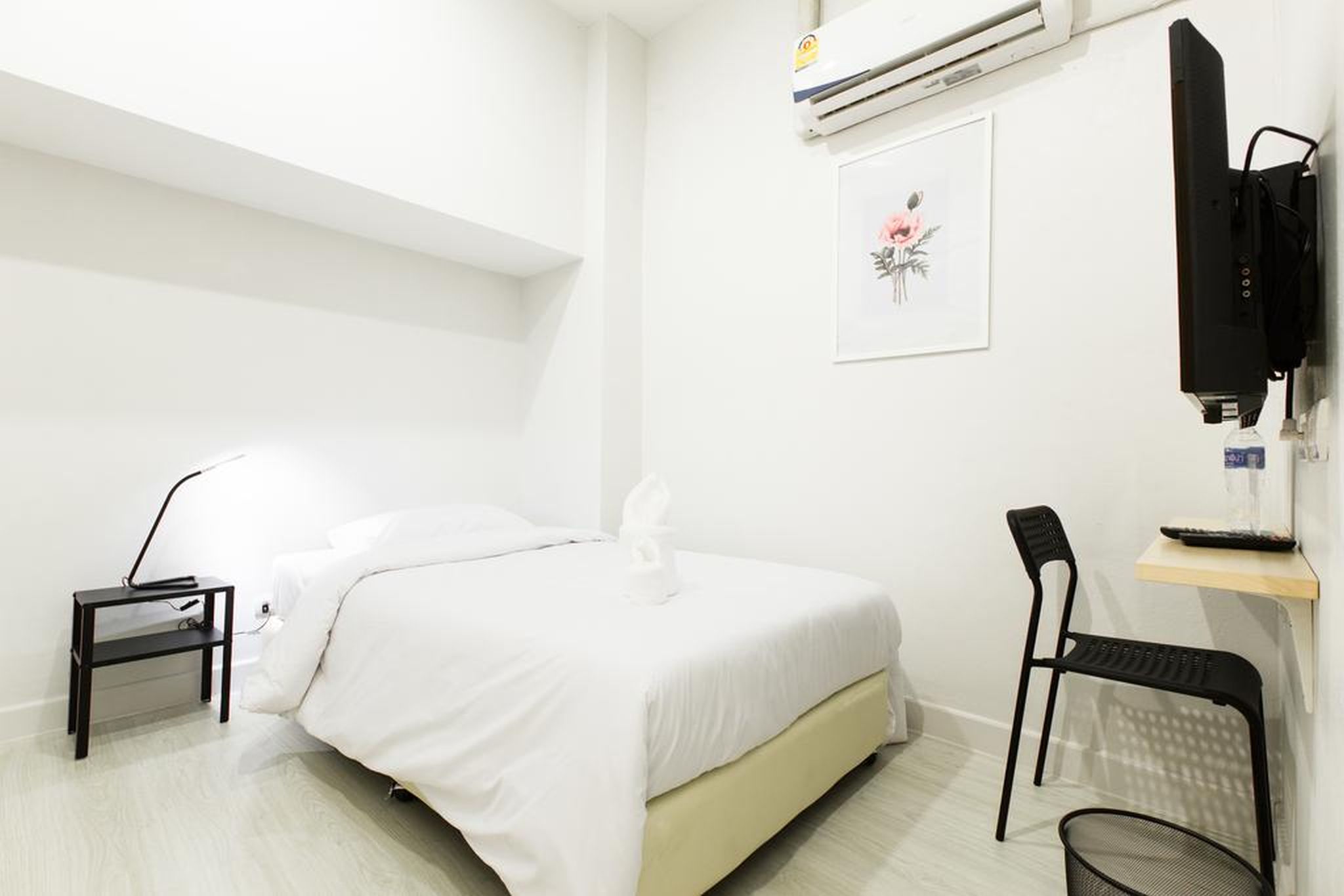 Metro Hotel