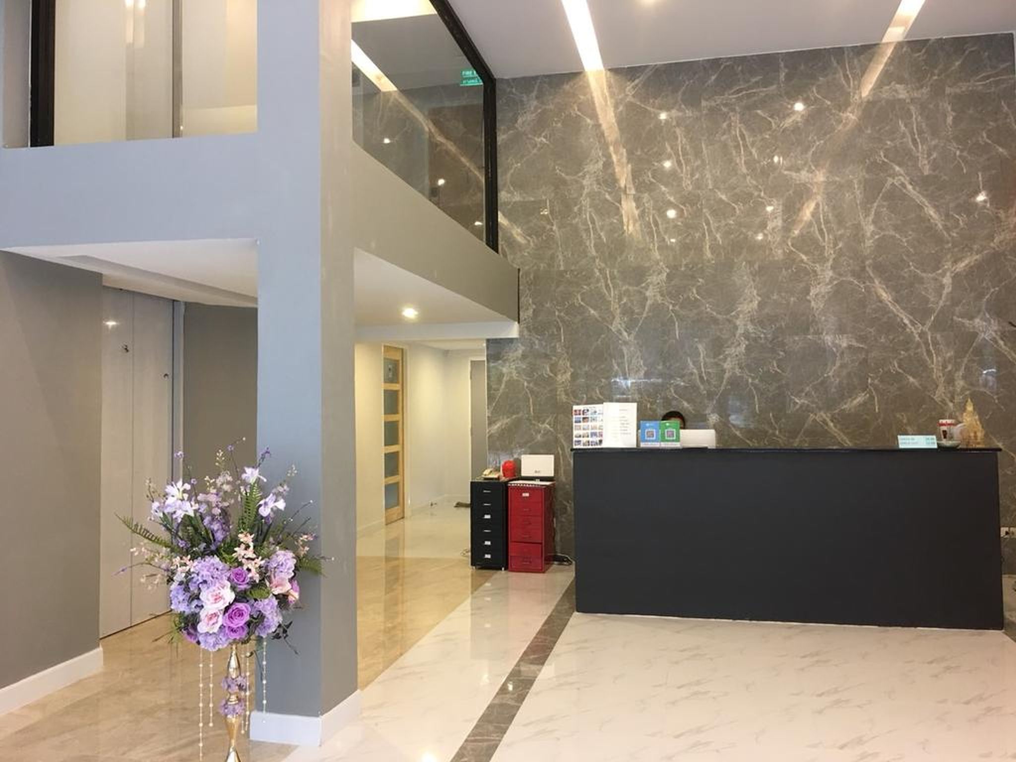 Metro Hotel