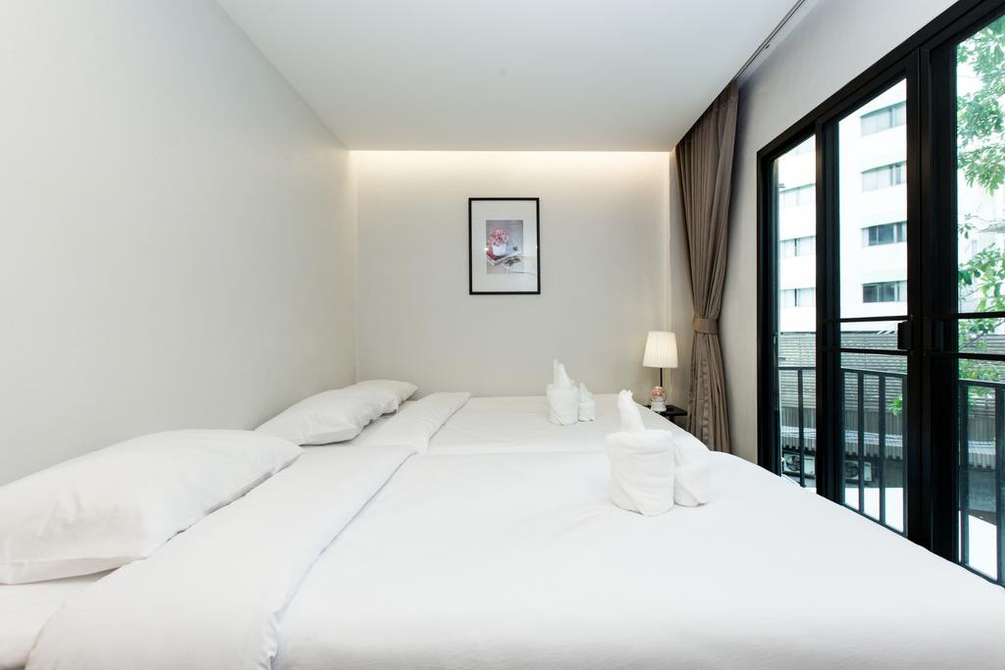 Metro Hotel