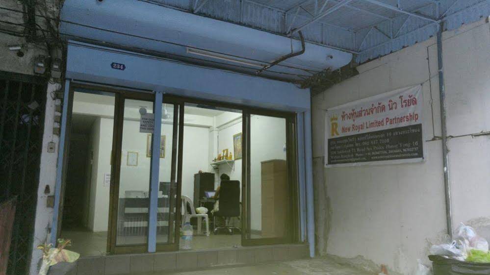 New Royal Hostel