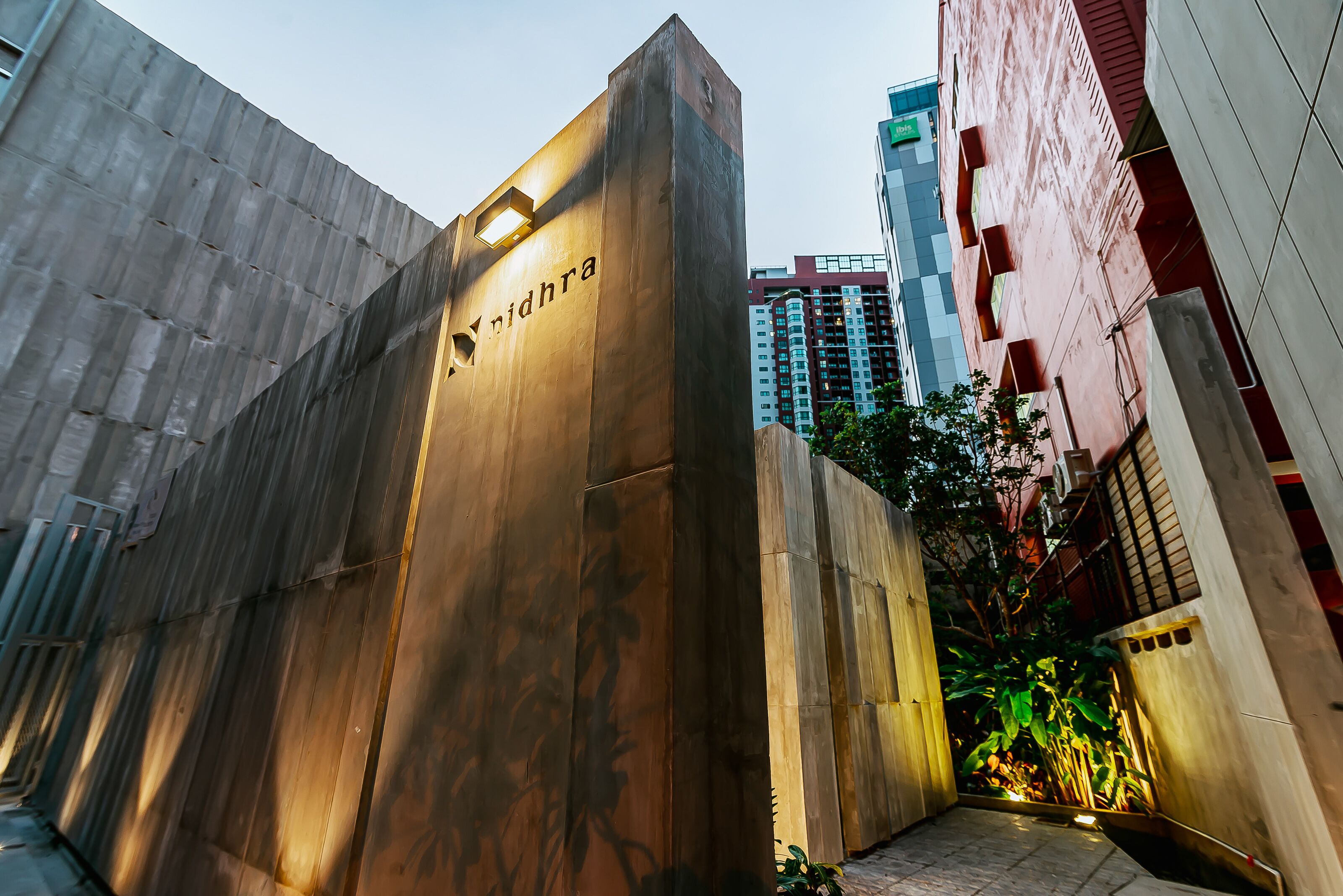 Nidhra Boutique Hotel