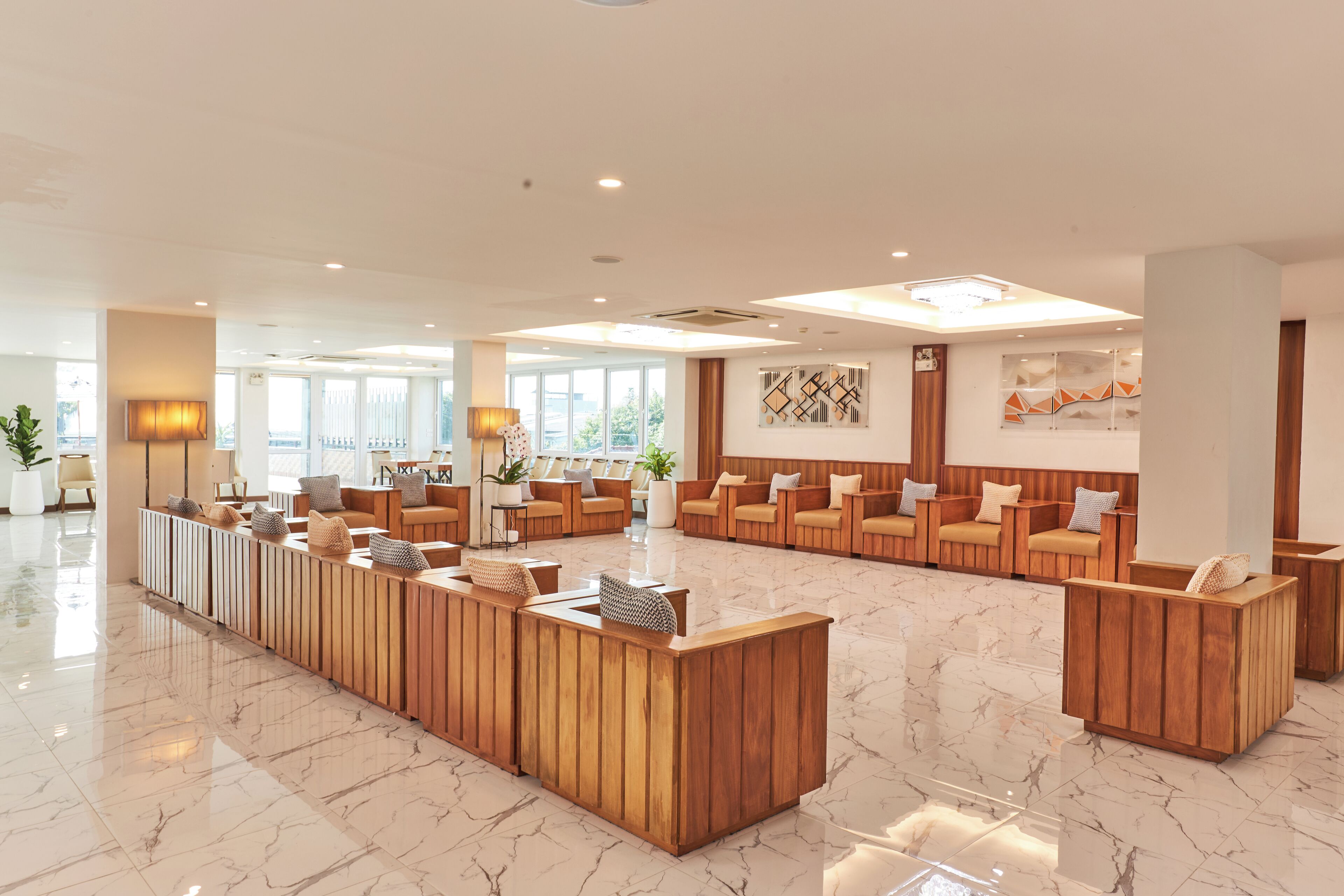 NJoy Prestige Grand Hotel Don Mueang