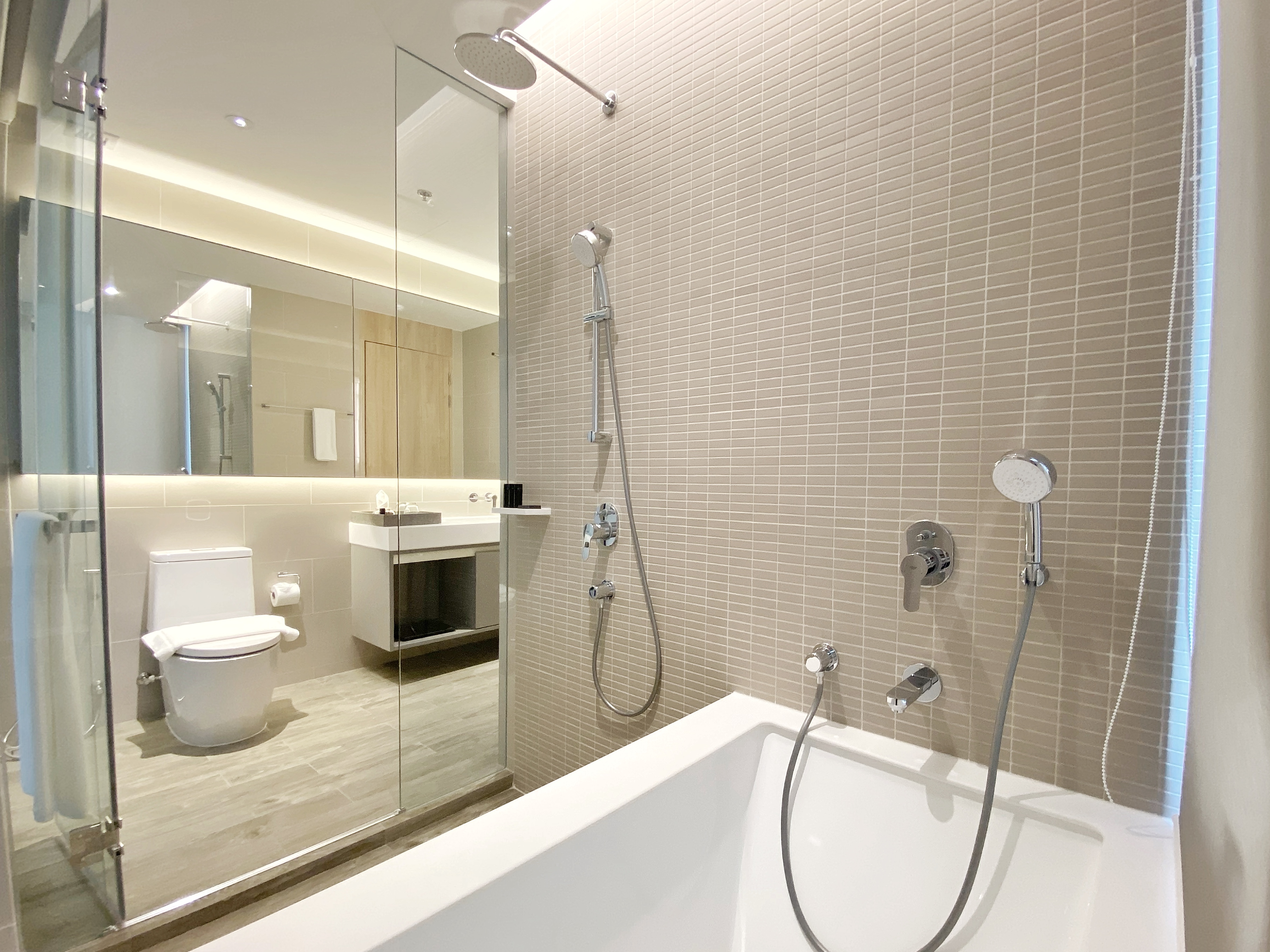Oakwood Suites Bangkok