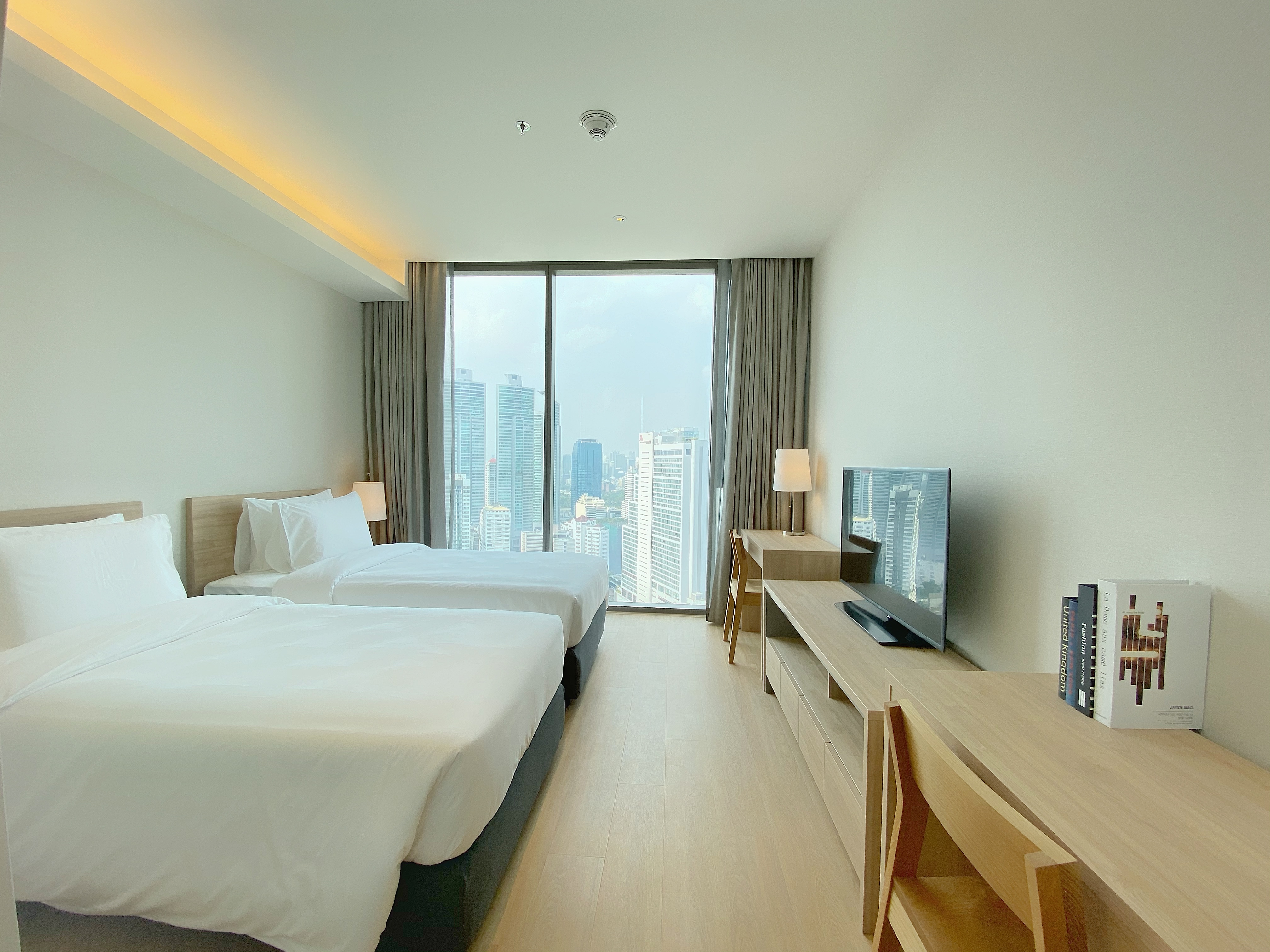 Oakwood Suites Bangkok