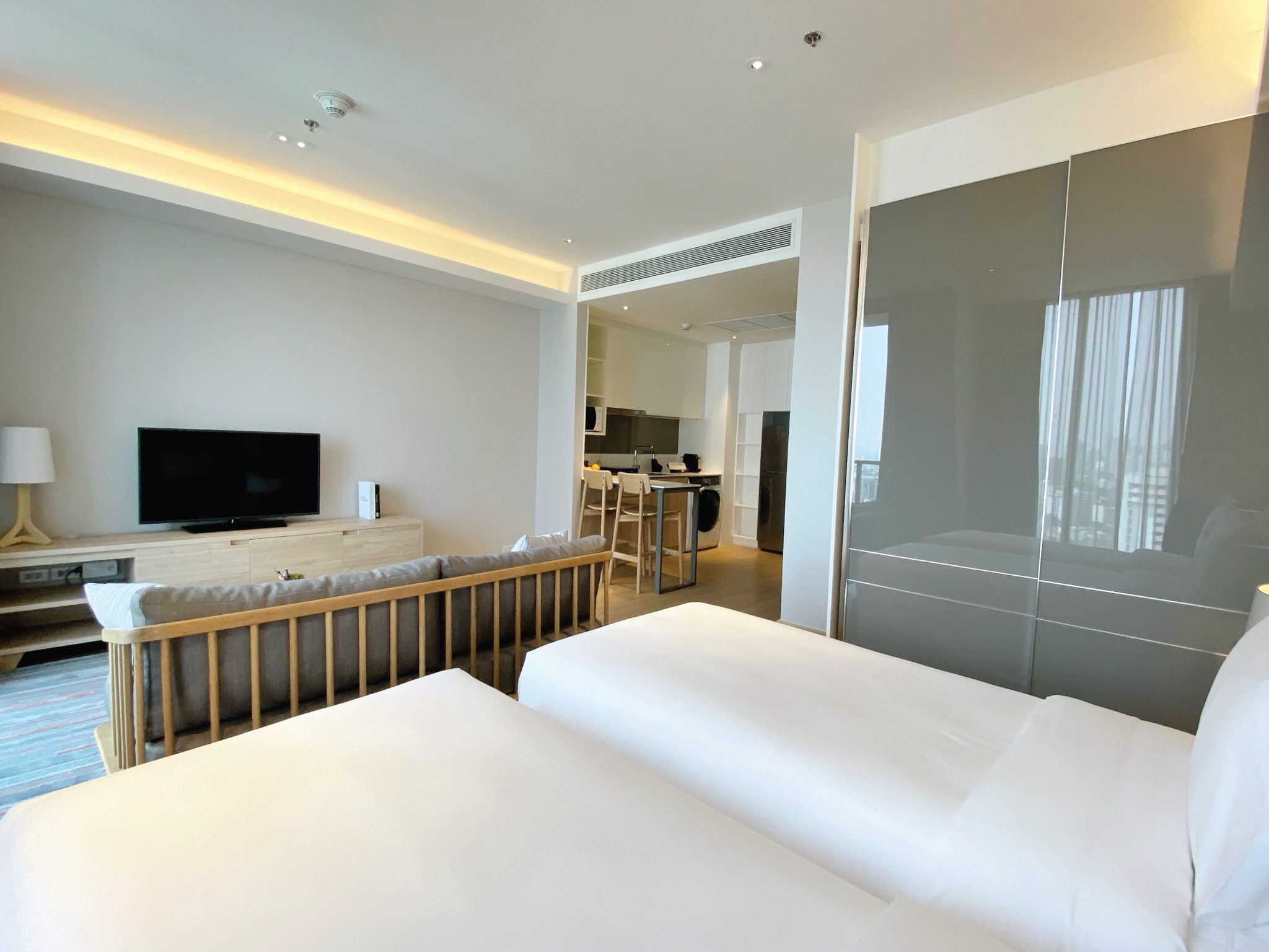 Oakwood Suites Bangkok
