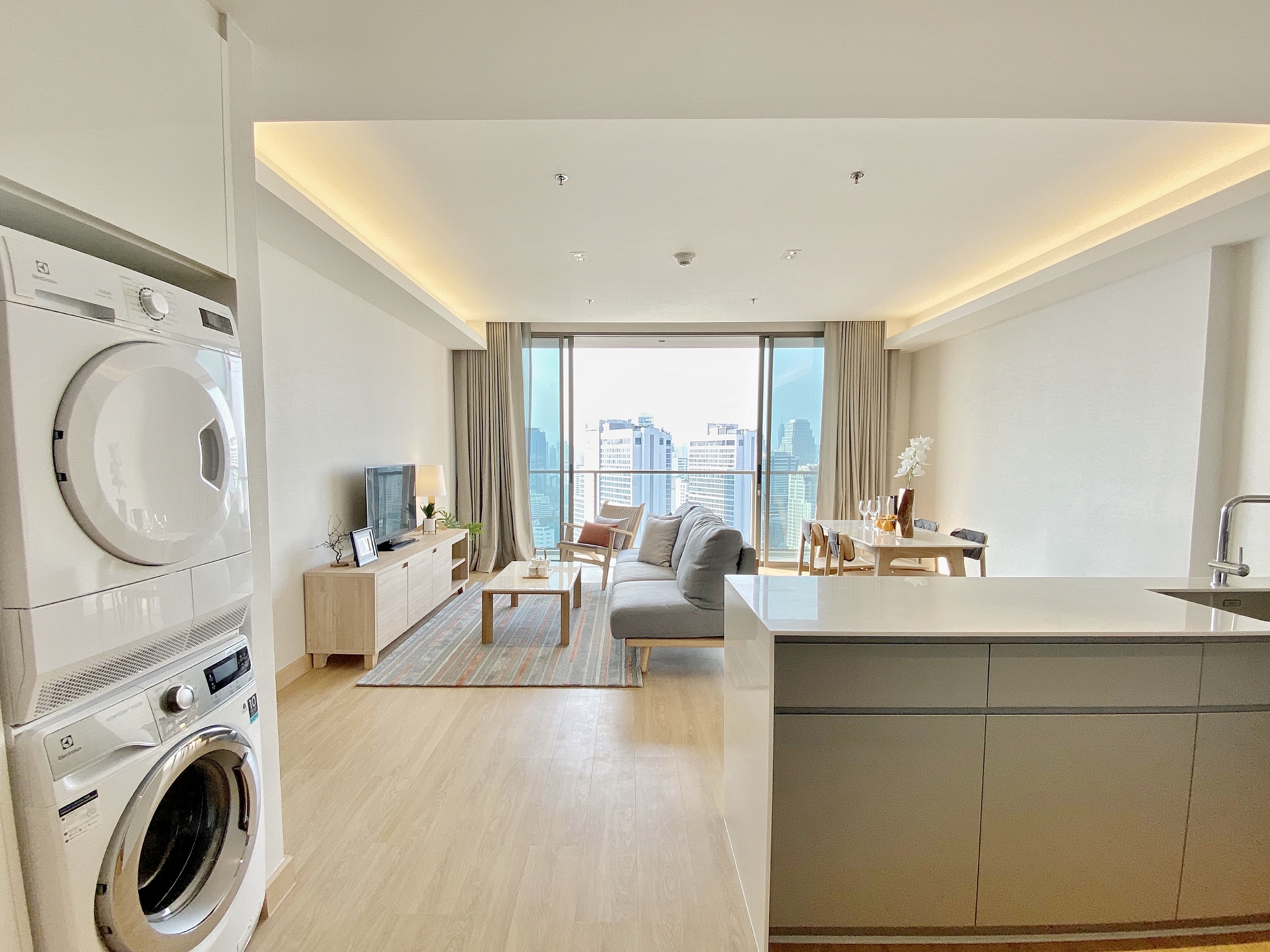 Oakwood Suites Bangkok