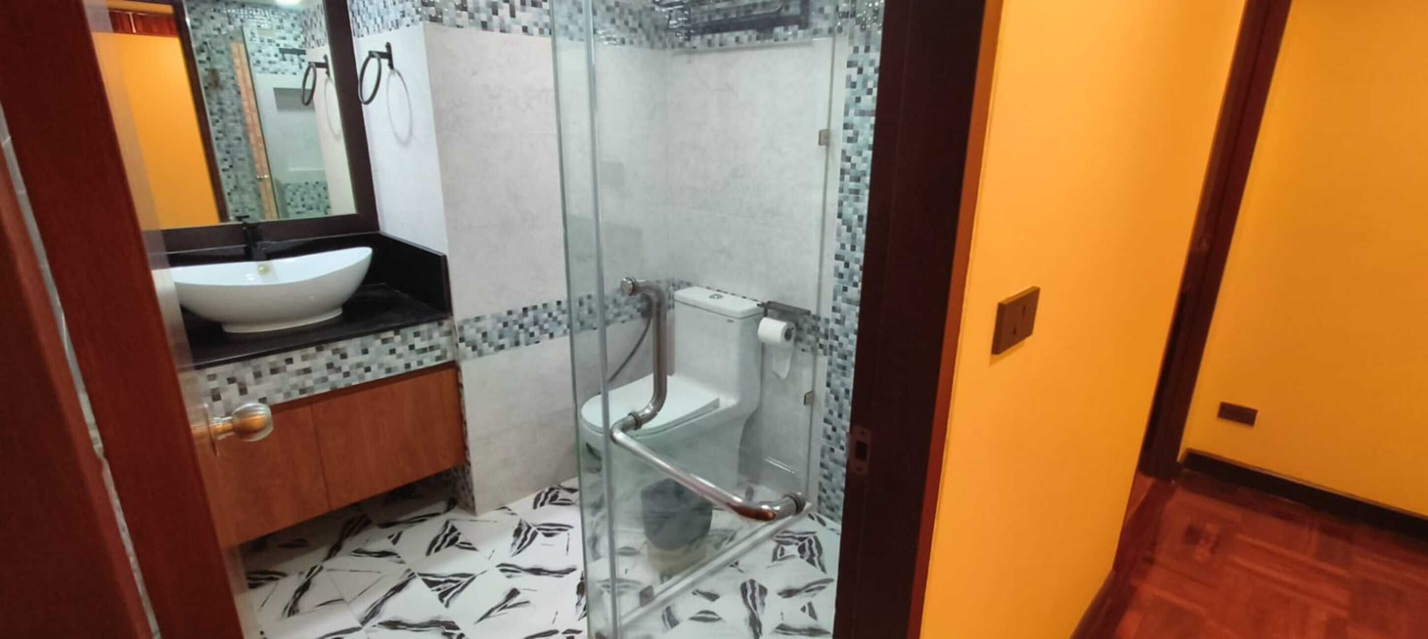 Omni Tower Direct Rooms