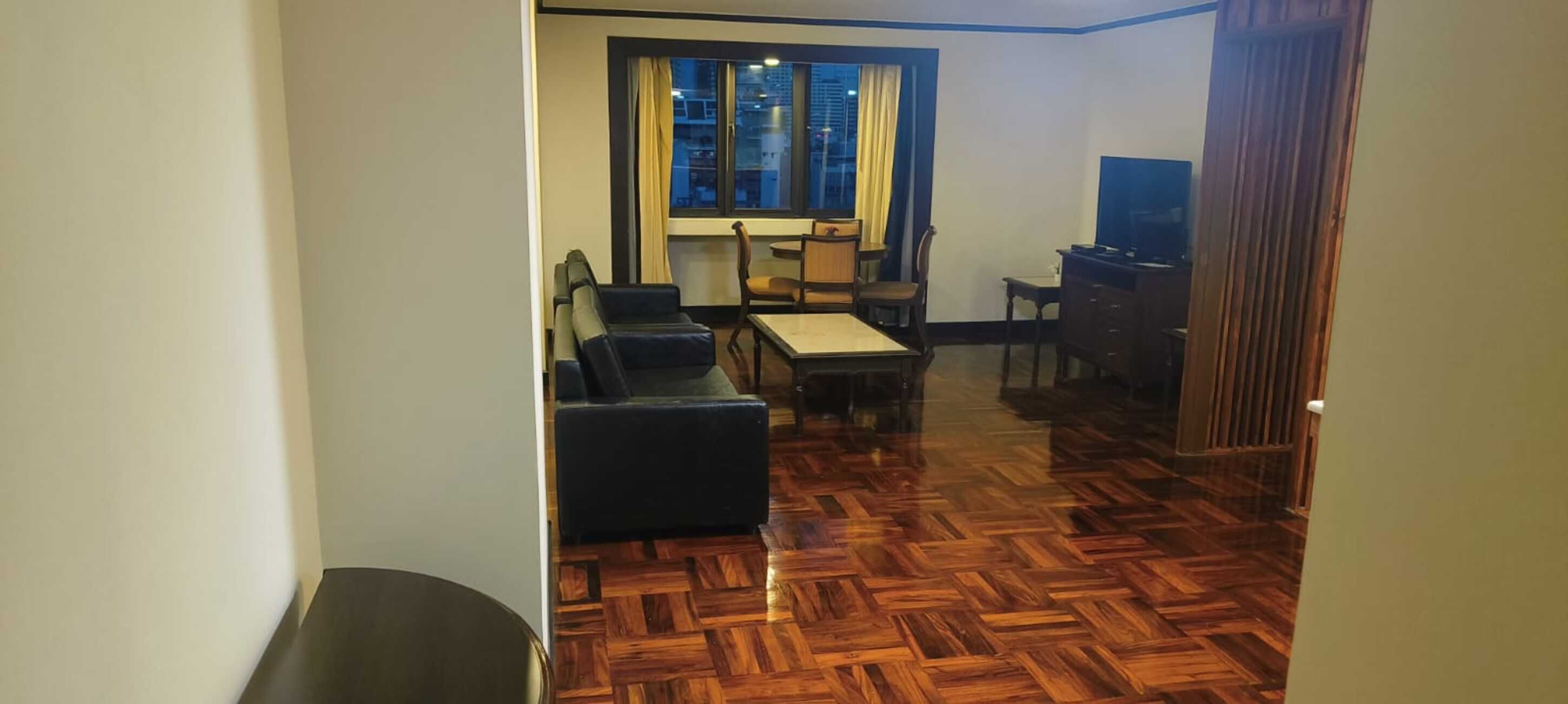 Omni Tower Direct Rooms